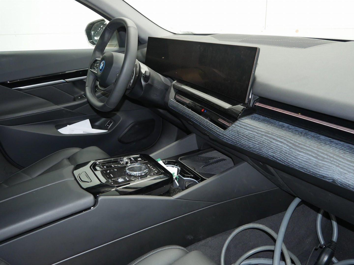 BMW 5er Touring – Bild 15