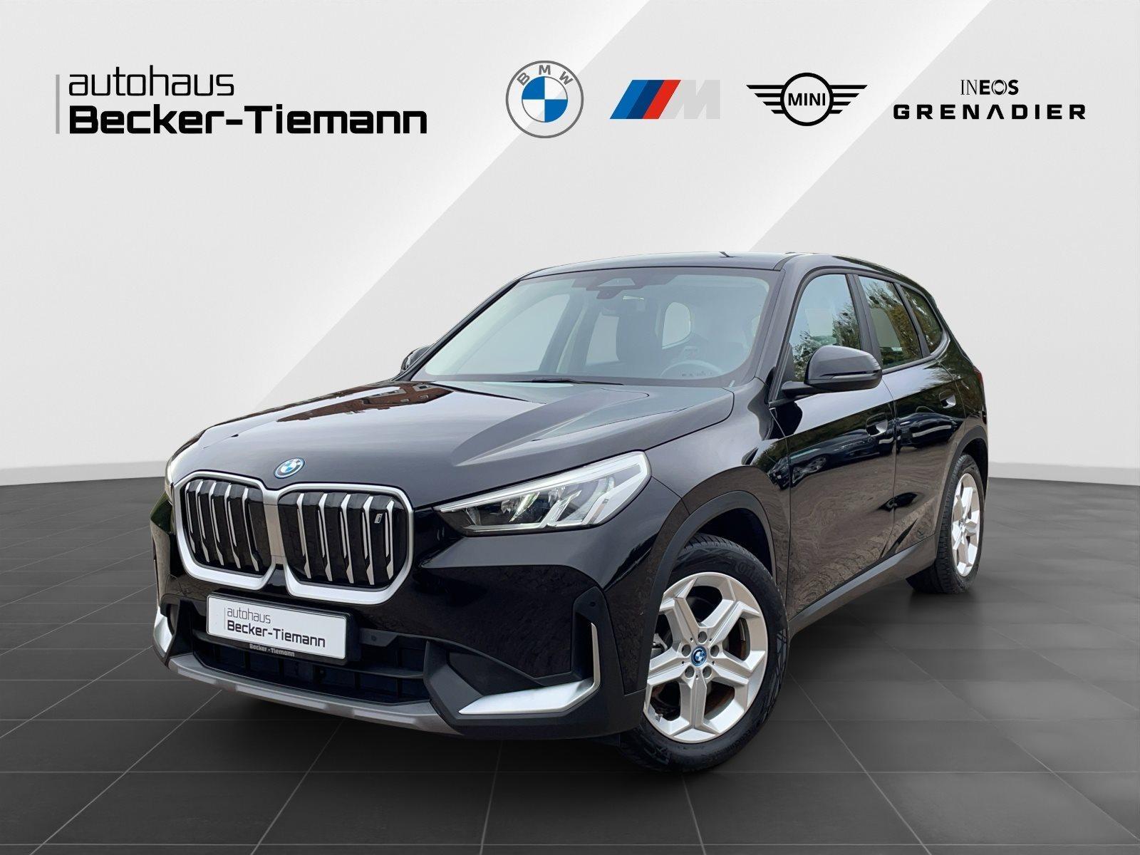 BMW iX1