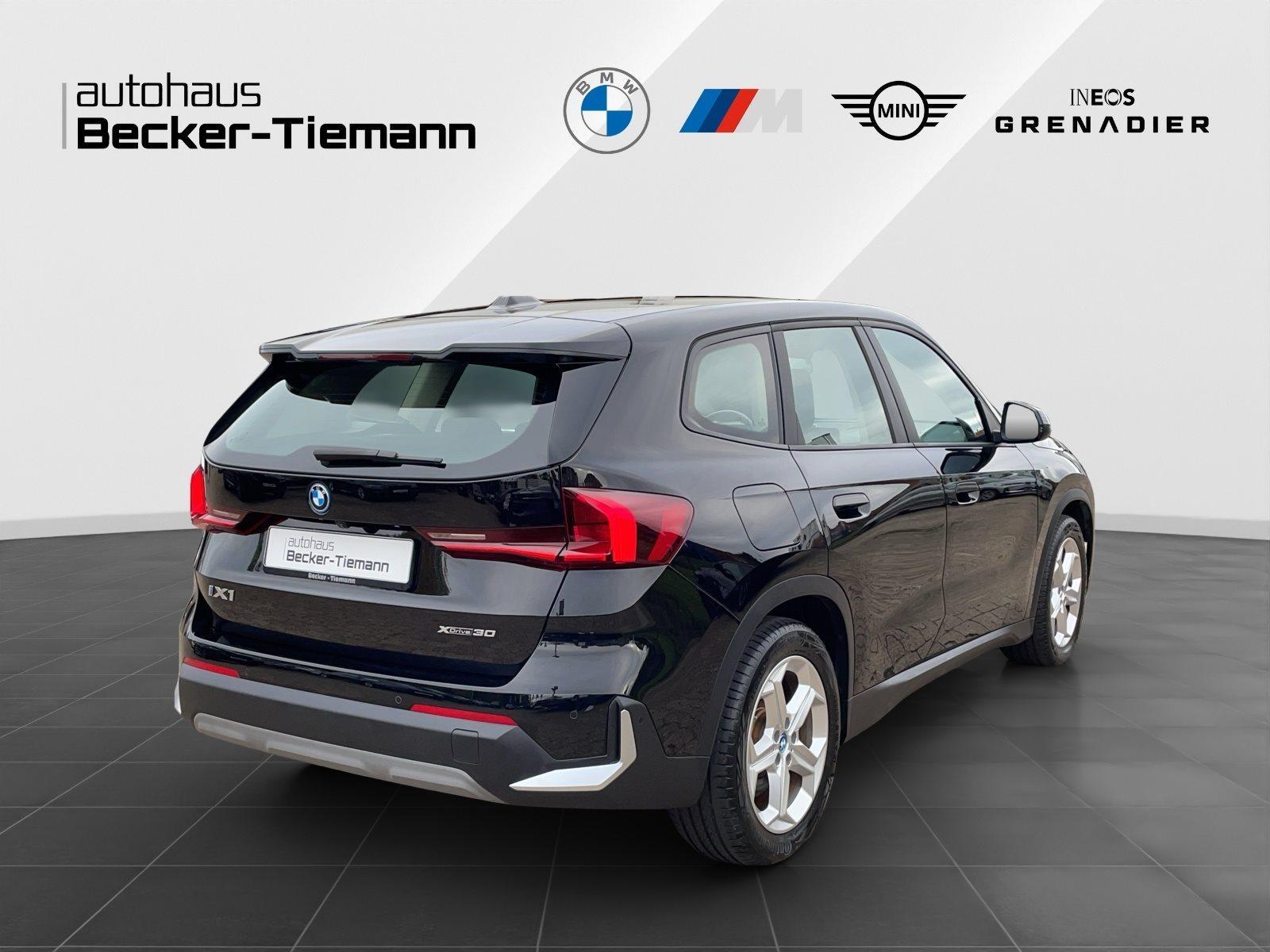 BMW iX1 – Bild 7