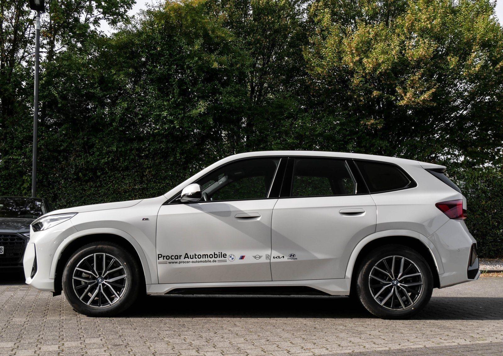 BMW iX1 – Bild 11