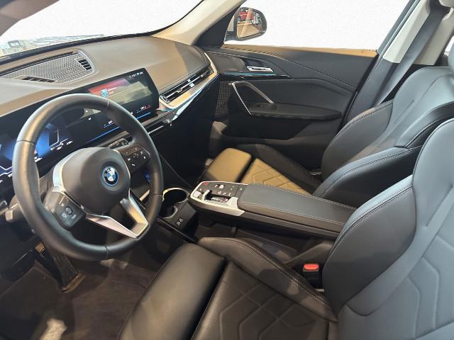 BMW iX1 – Bild 6
