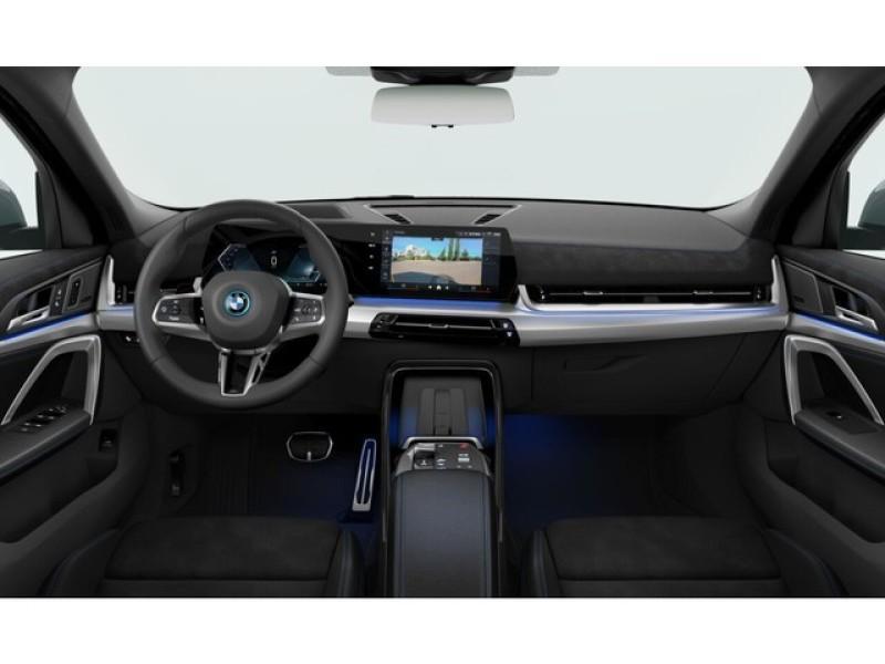 BMW iX2 – Bild 23
