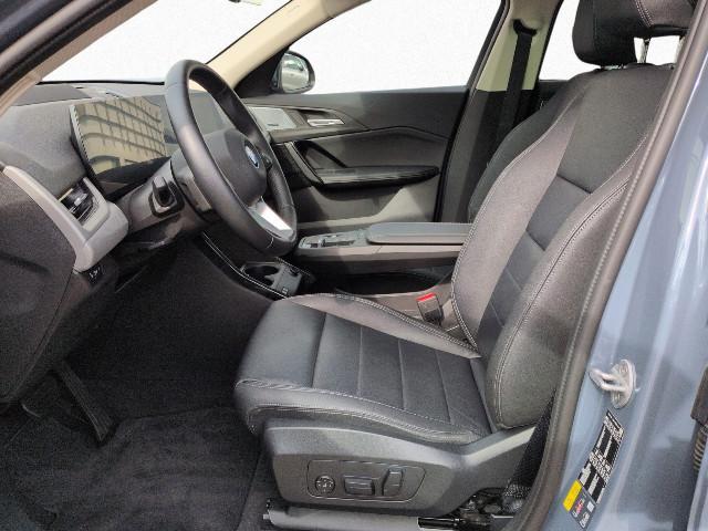 BMW iX2 – Bild 6