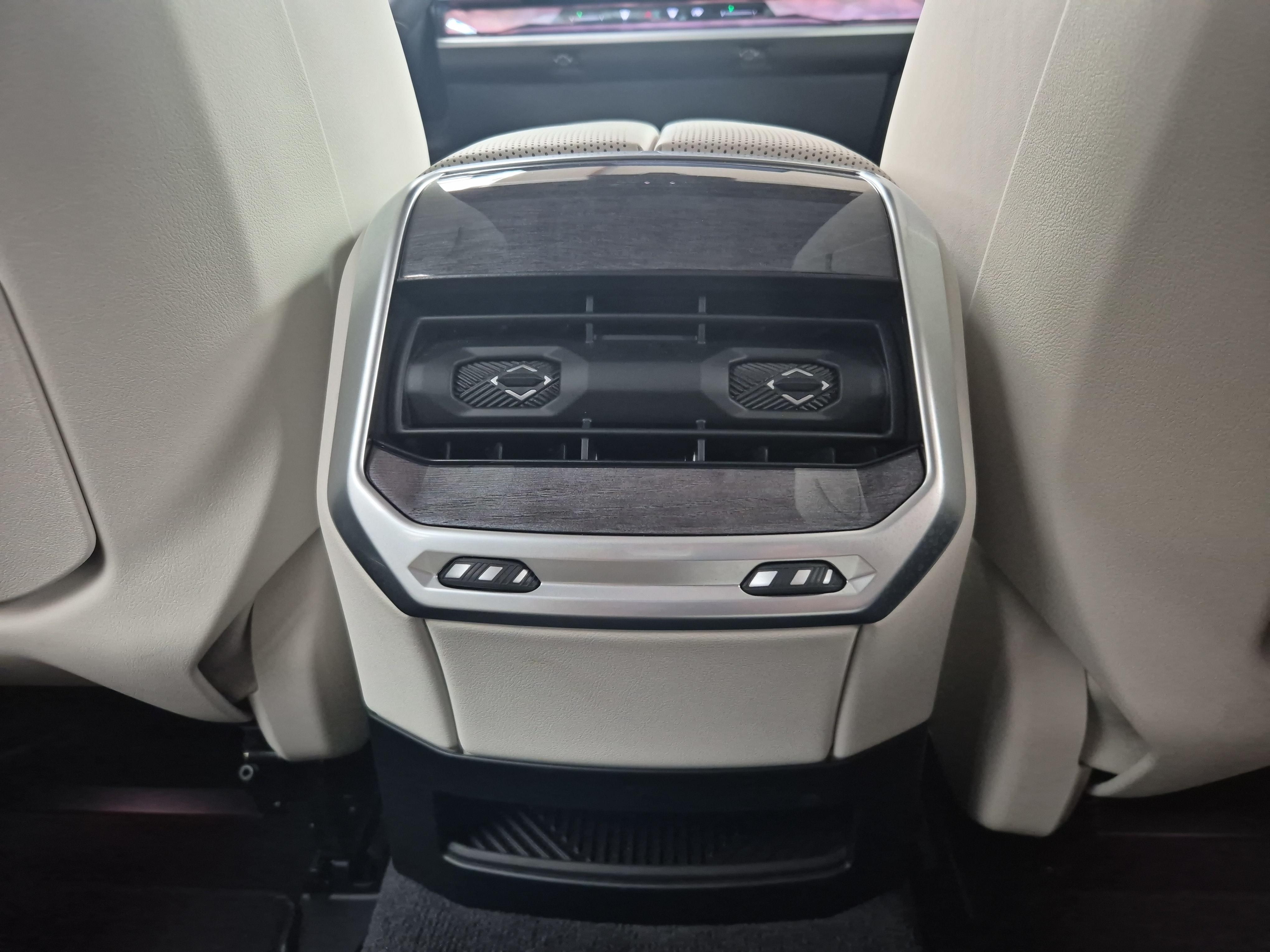 BMW 7er – Bild 26