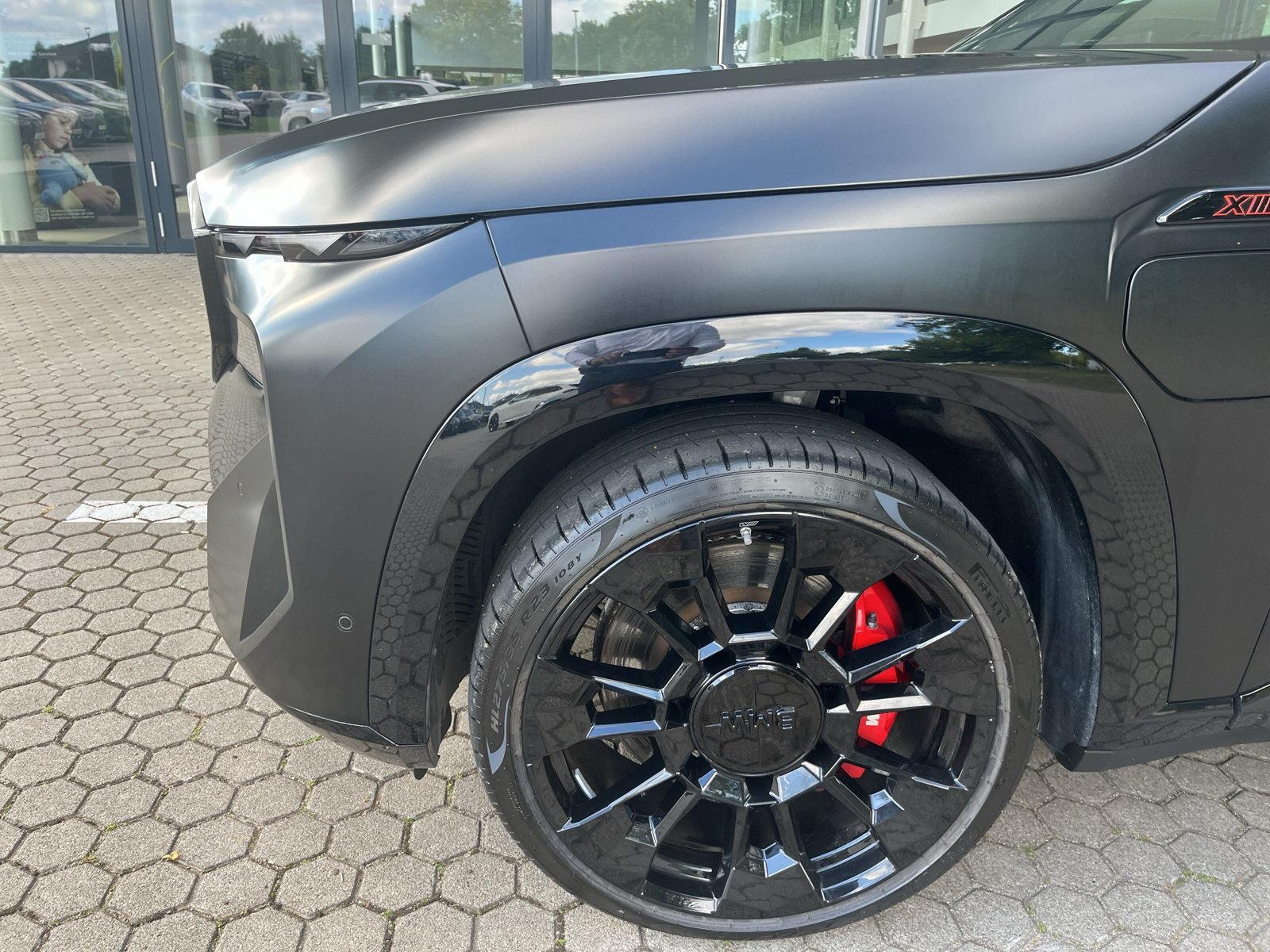 BMW XM – Bild 3