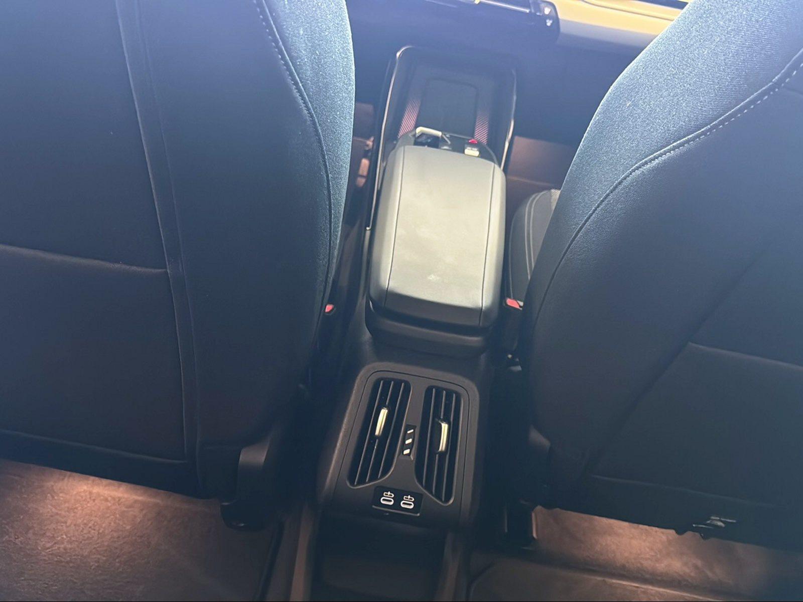 BMW iX1 – Bild 16