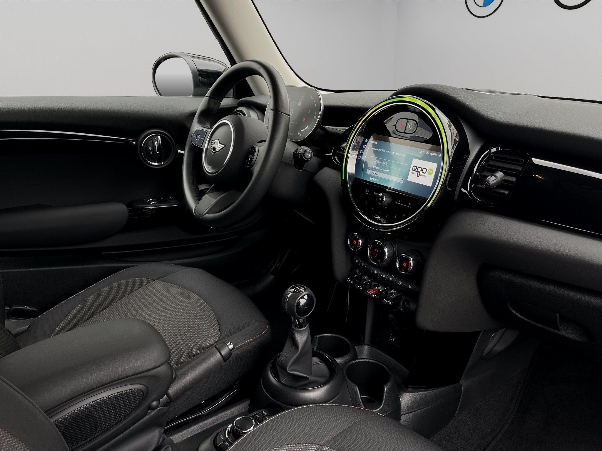MINI Cooper 3-Türer – Bild 11