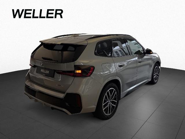 BMW iX1 – Bild 3