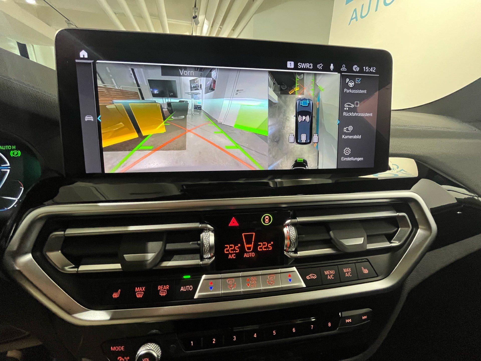 BMW iX3 – Bild 22