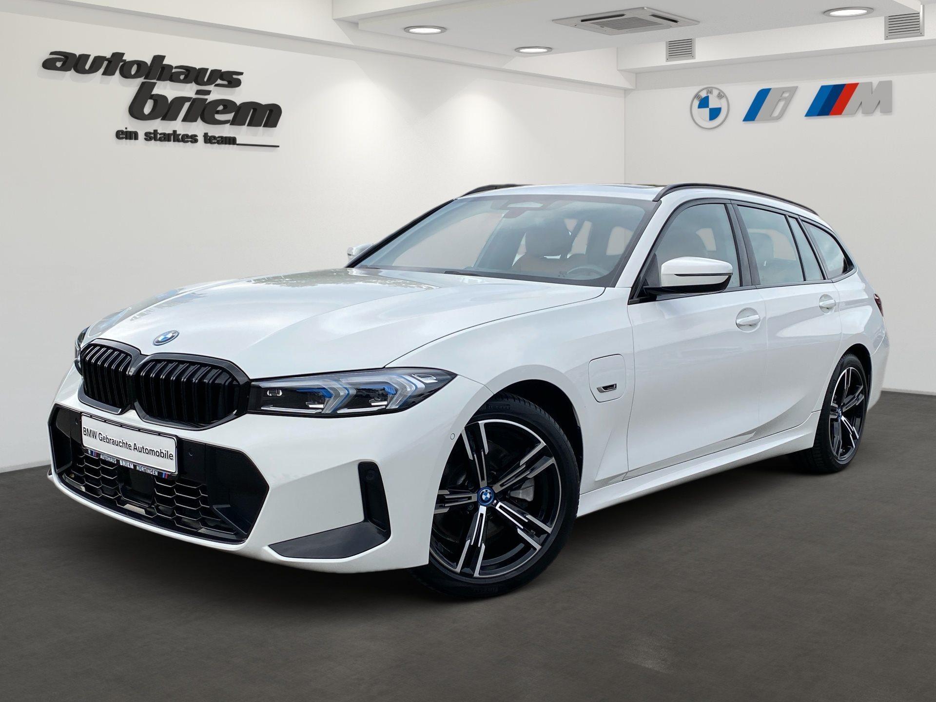 BMW 330e 2023