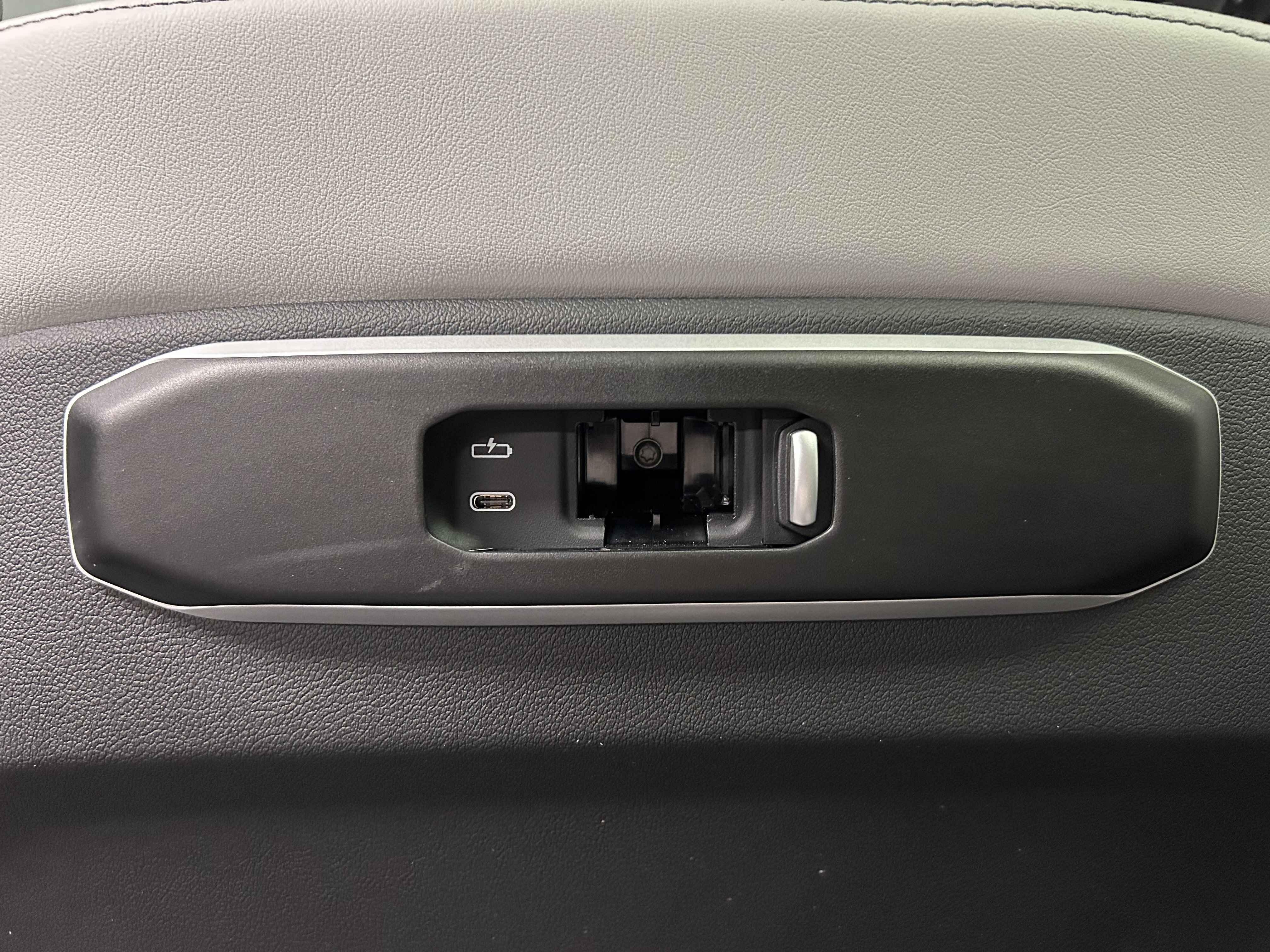 BMW X6 – Bild 17