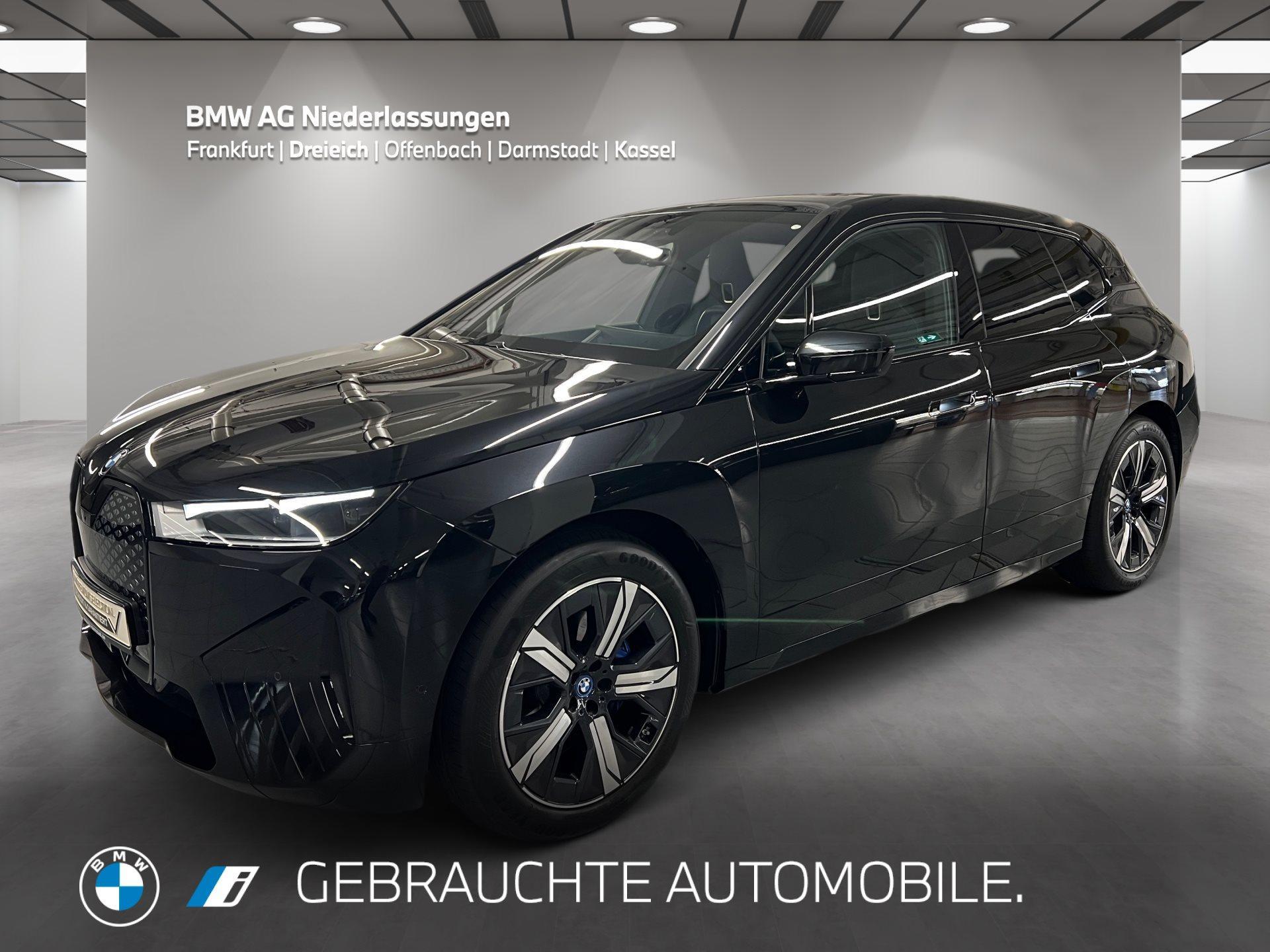 BMW iX