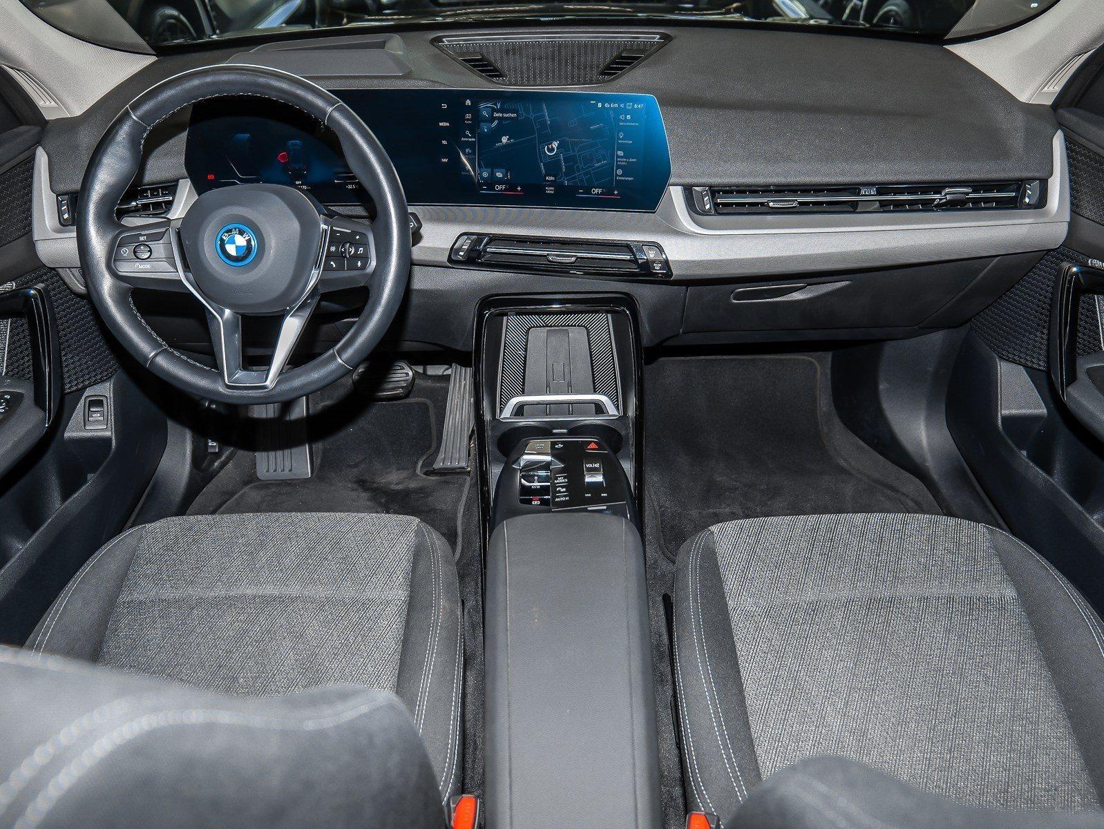 BMW iX1 – Bild 3