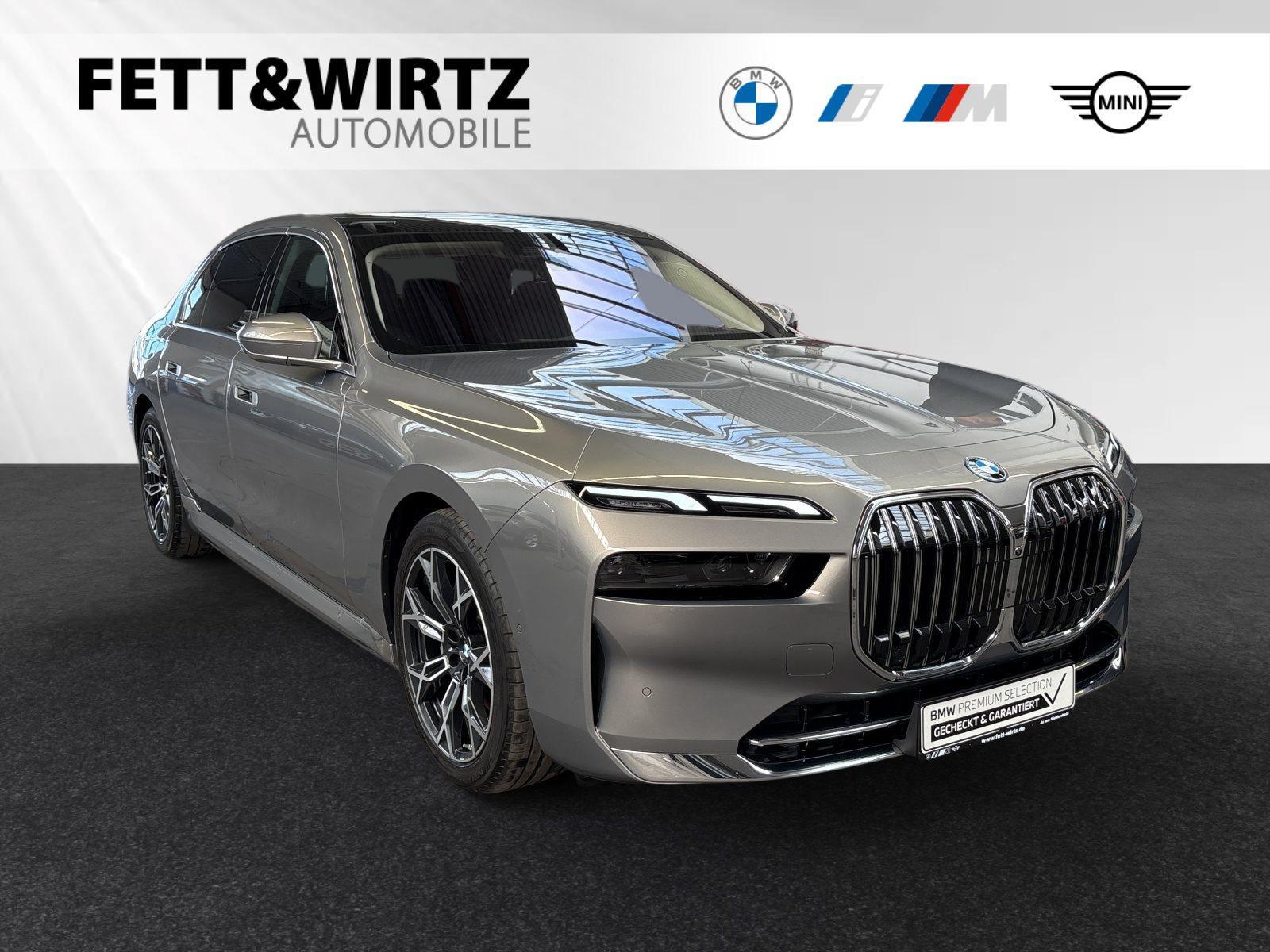 BMW i7