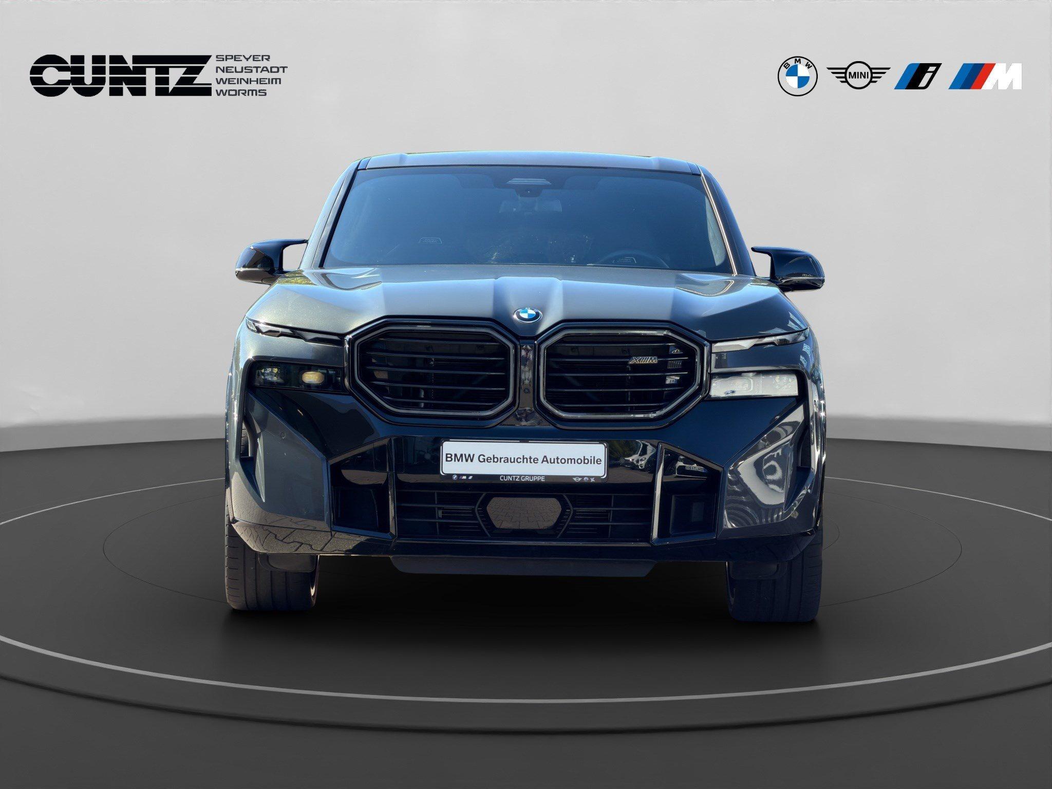 BMW XM – Bild 3
