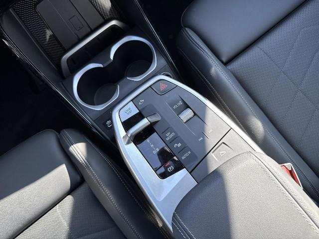 BMW iX2 – Bild 7