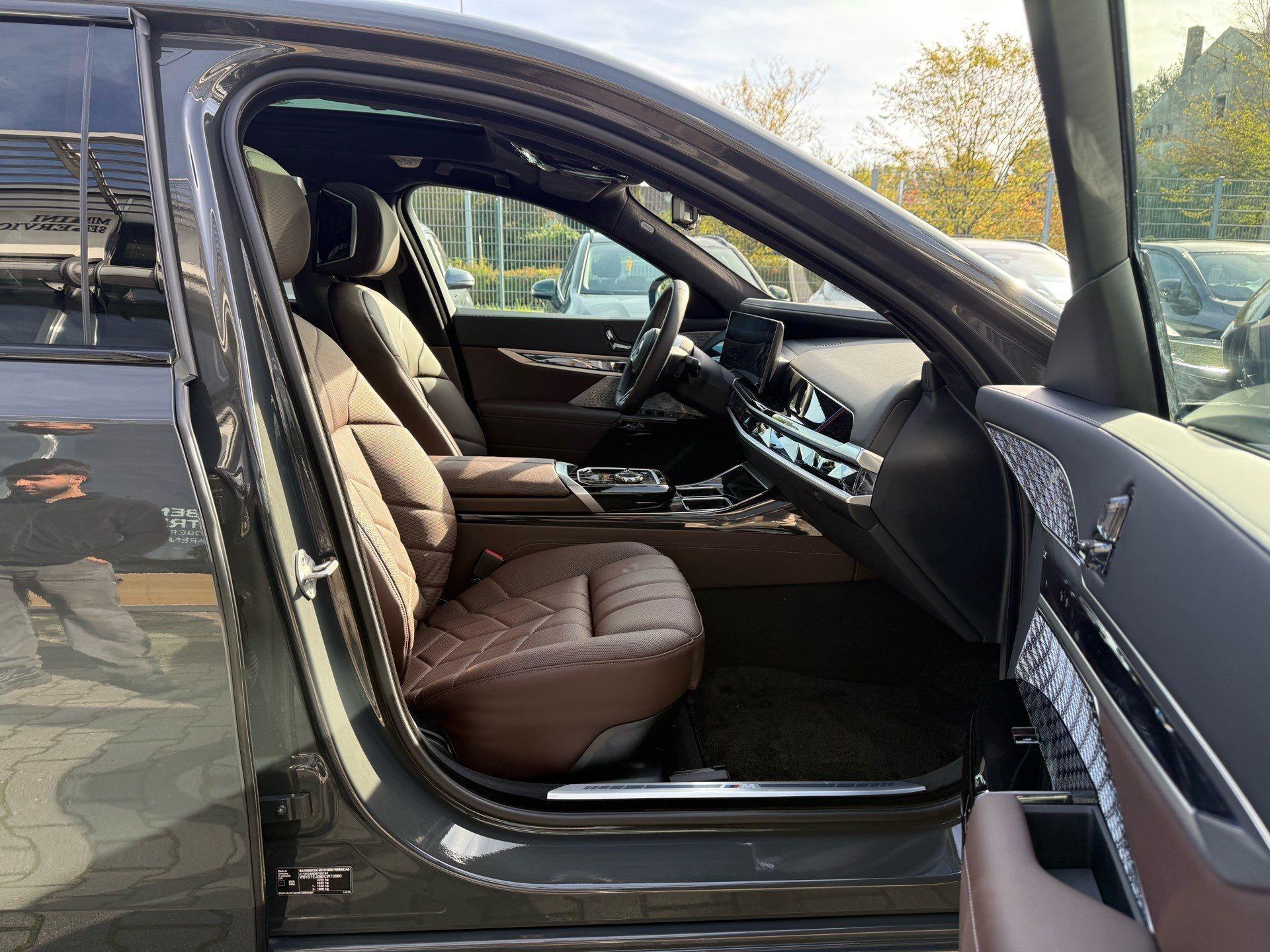 BMW i7 – Bild 25