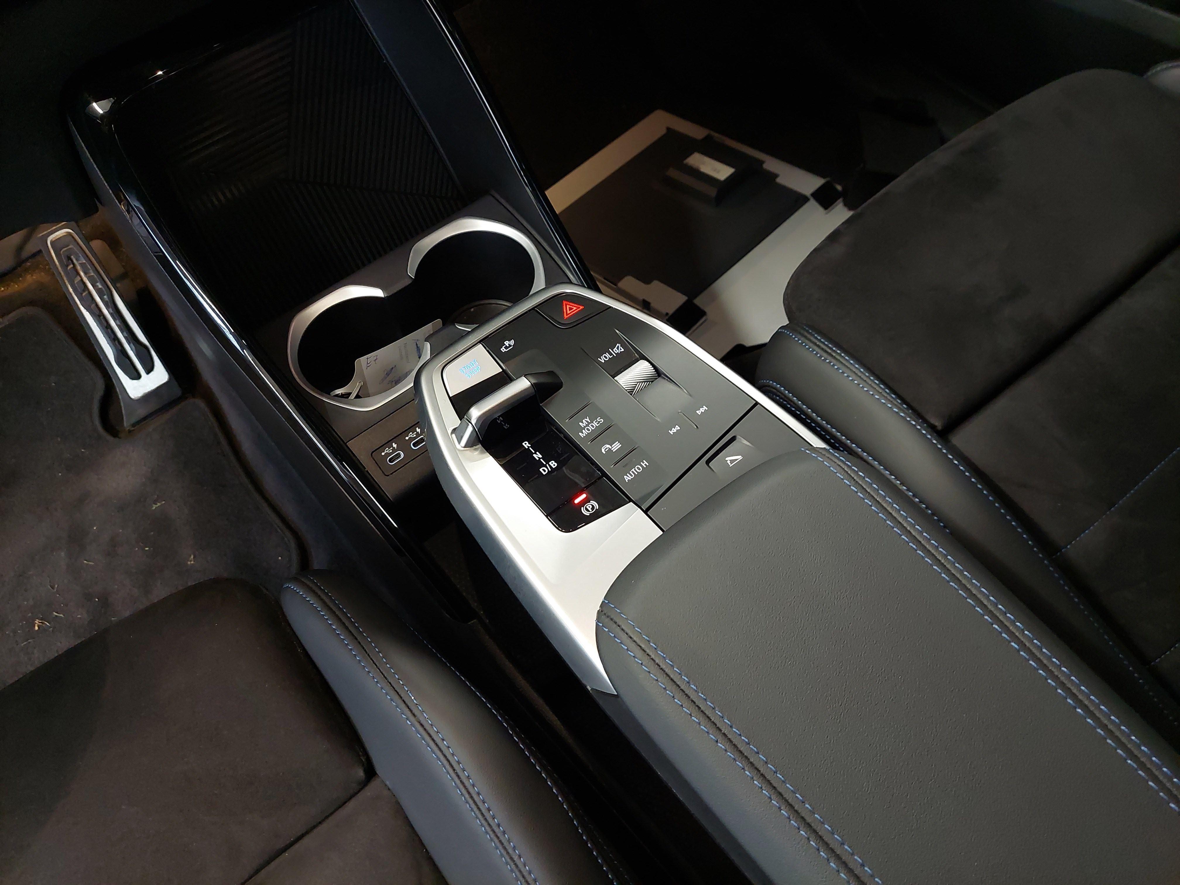 BMW iX1 – Bild 8