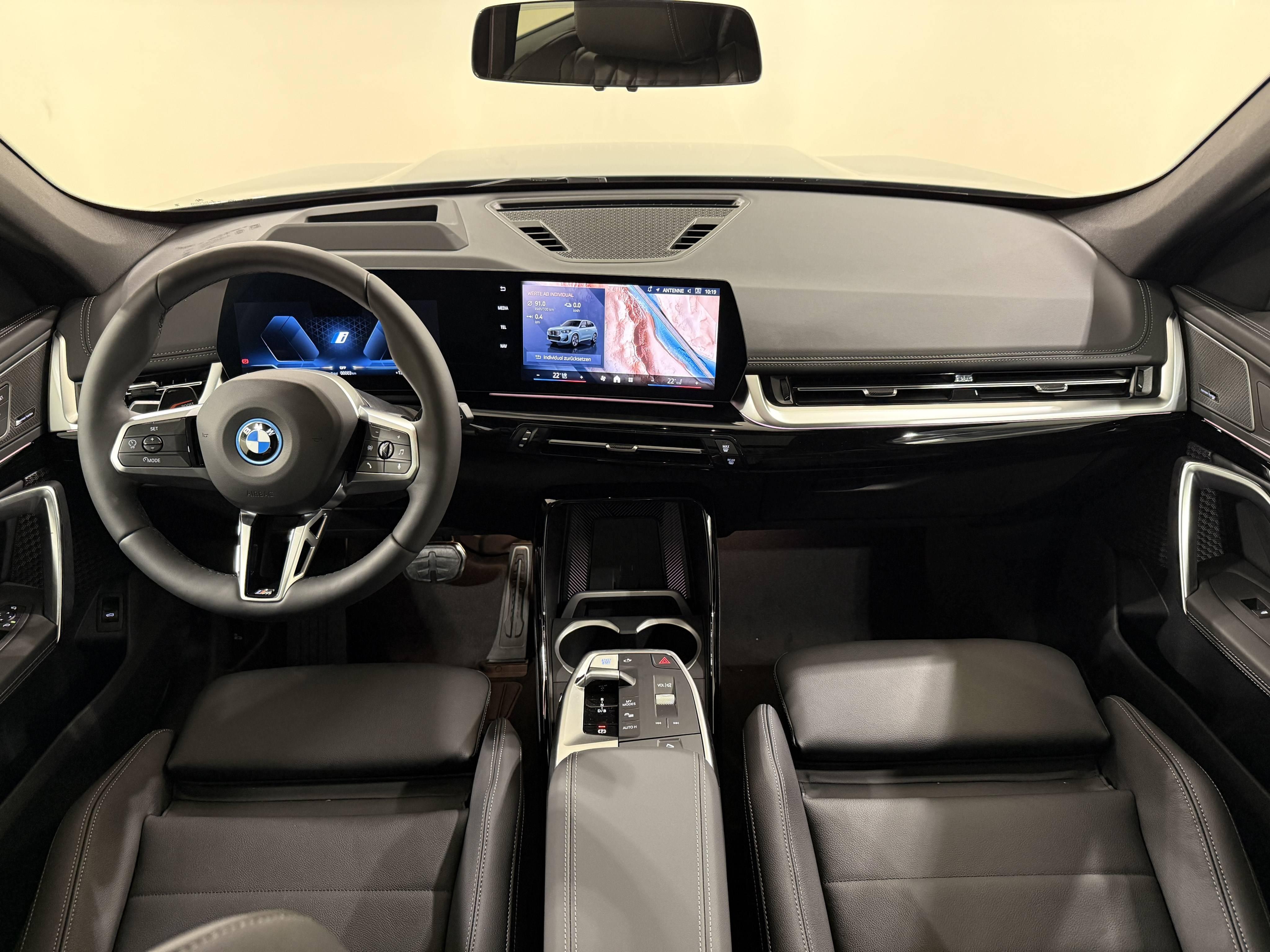 BMW iX1 – Bild 20