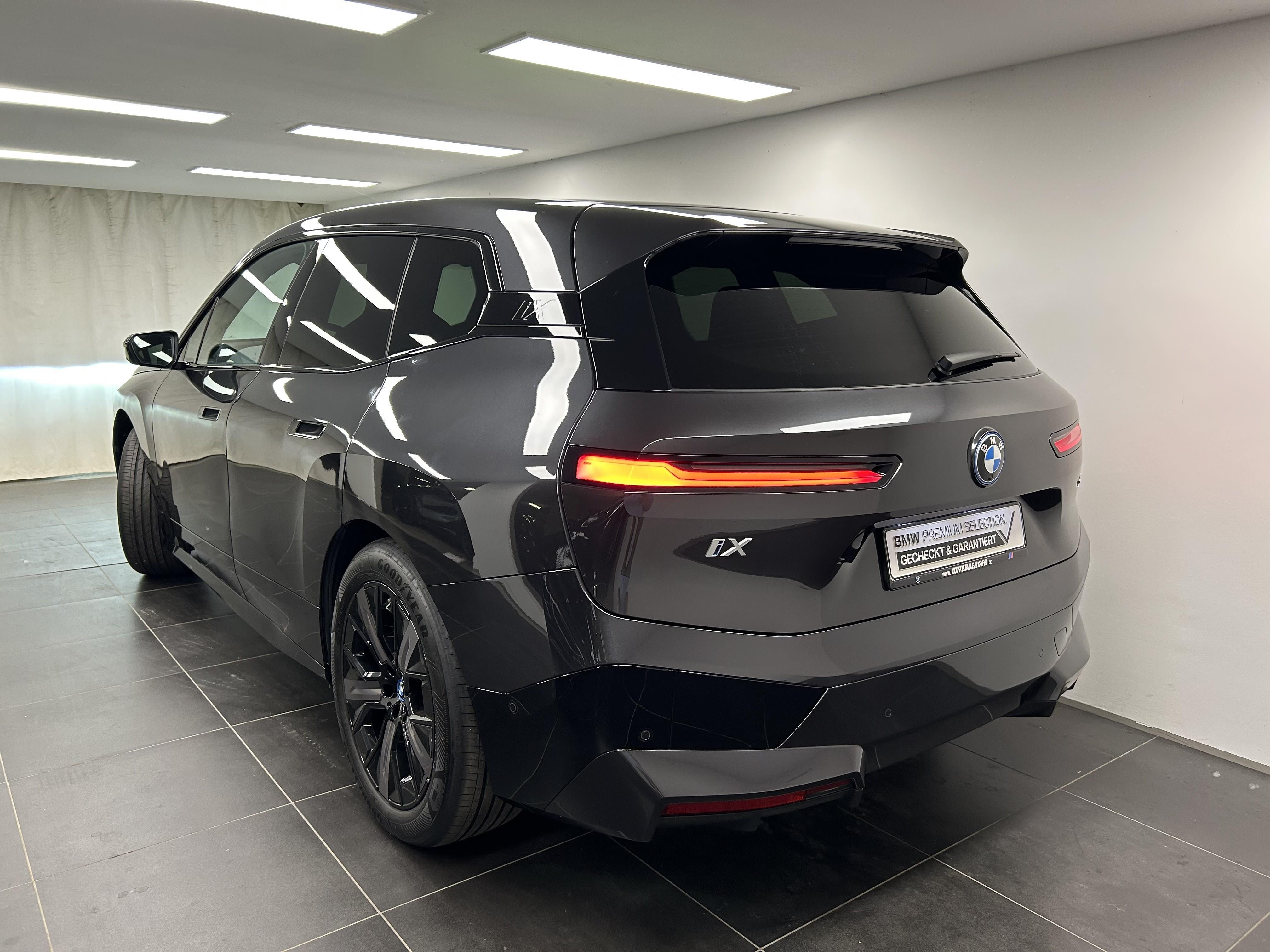BMW iX – Bild 14