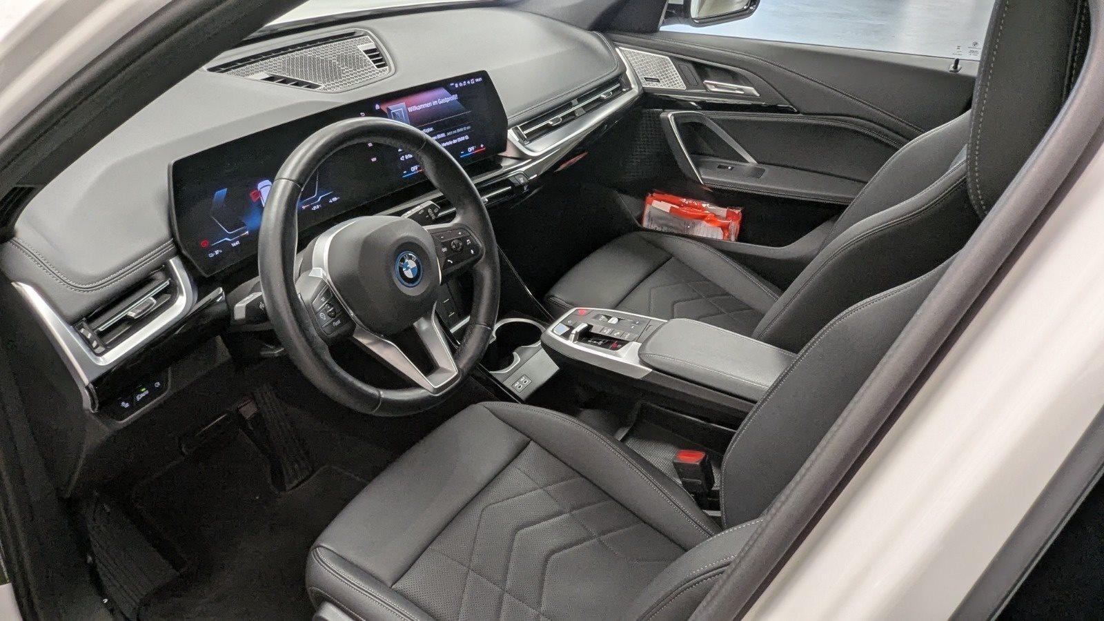 BMW iX1 – Bild 23