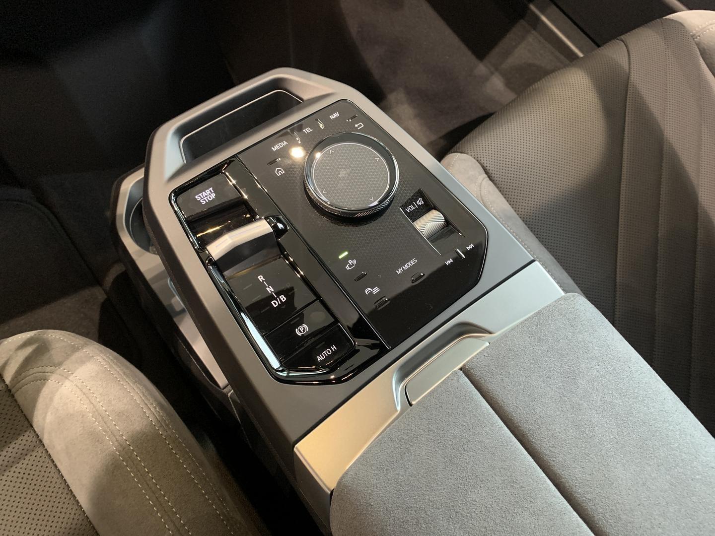 BMW iX – Bild 2