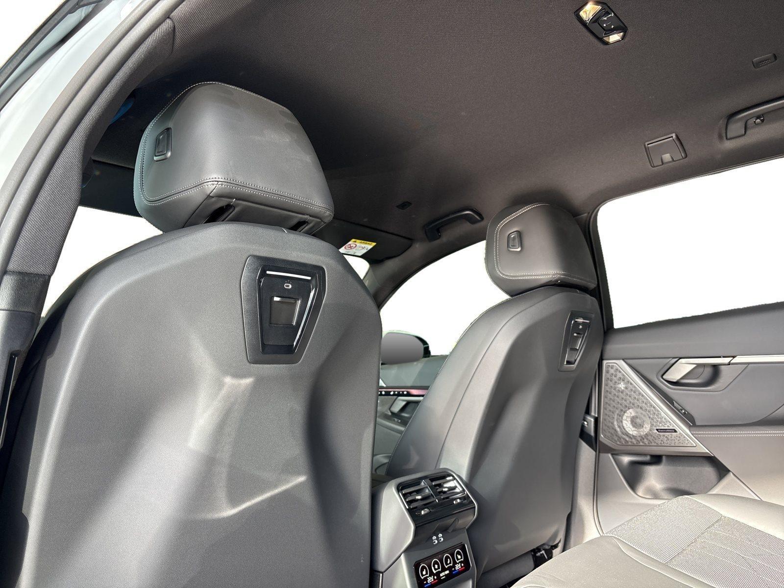 BMW i5 Touring – Bild 16