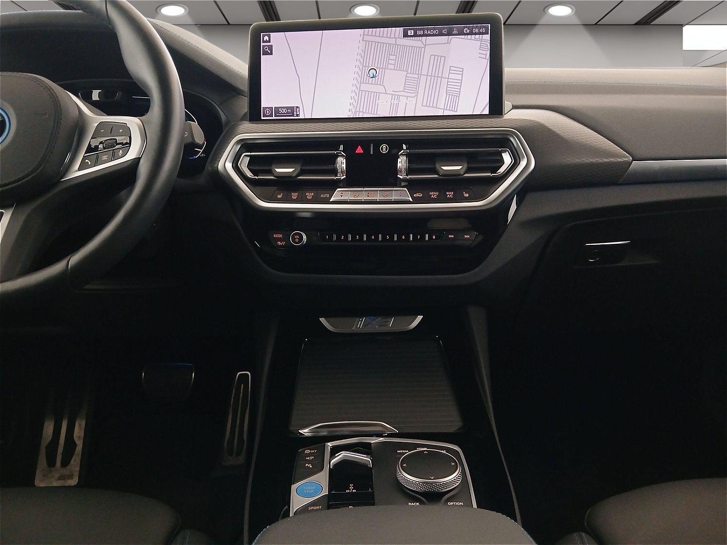 BMW iX3 – Bild 16