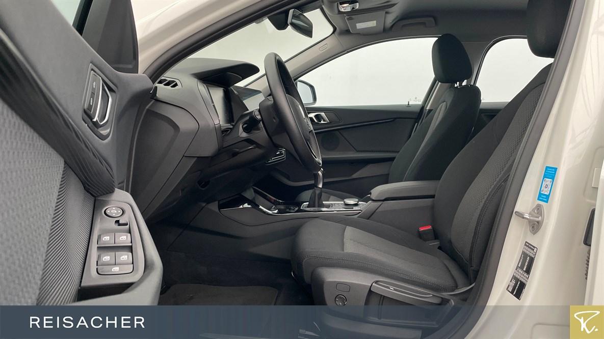 BMW 118I 2022 — véhicule d'occasion importé