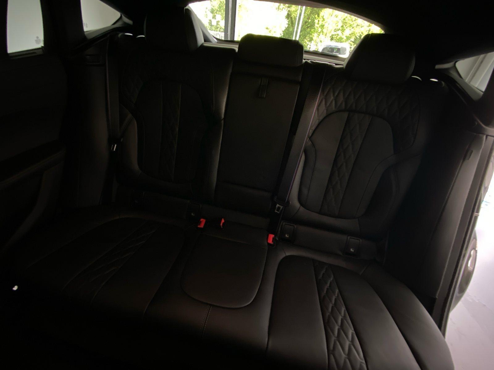 BMW X6 – Bild 15