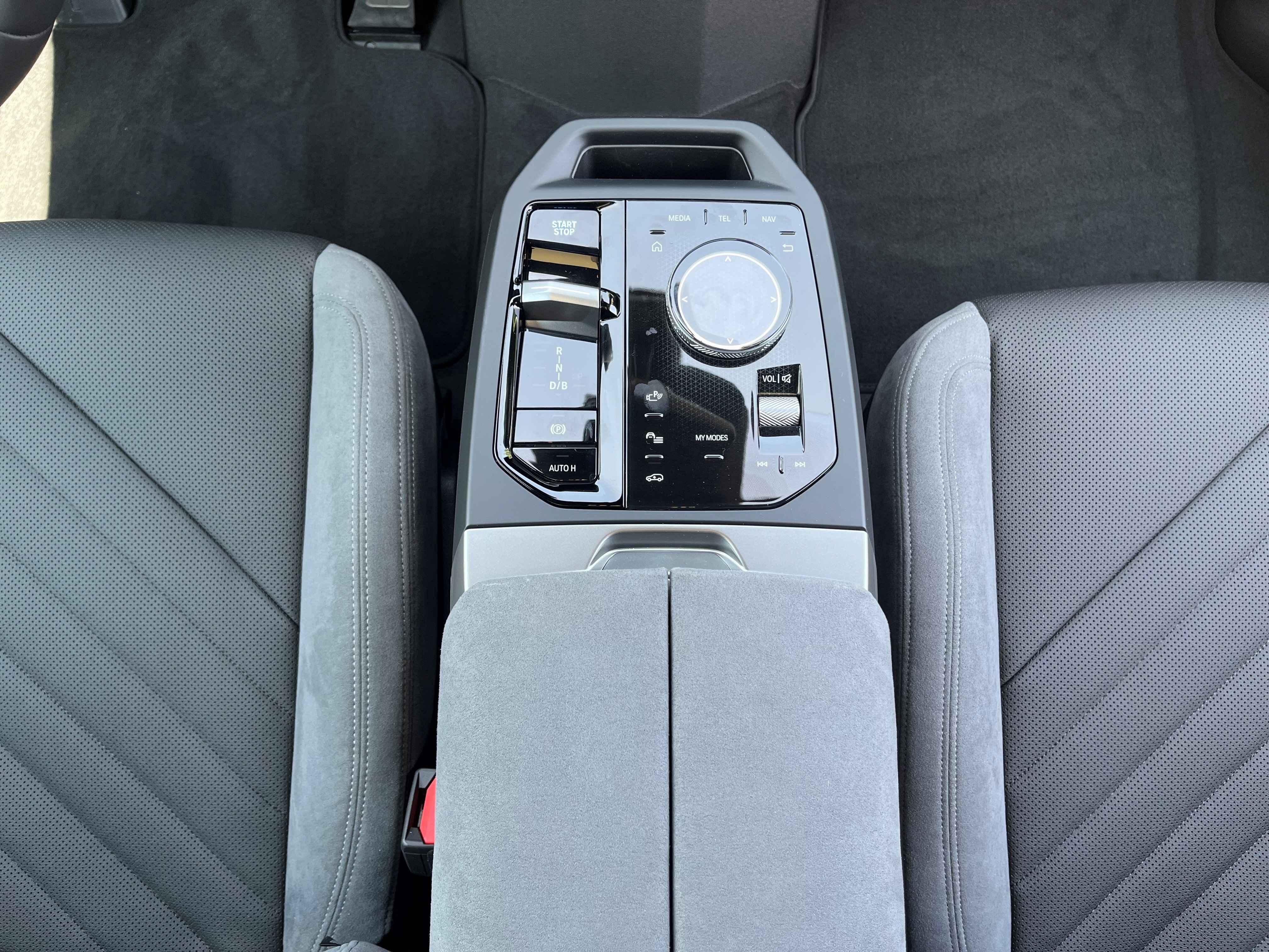 BMW iX – Bild 10