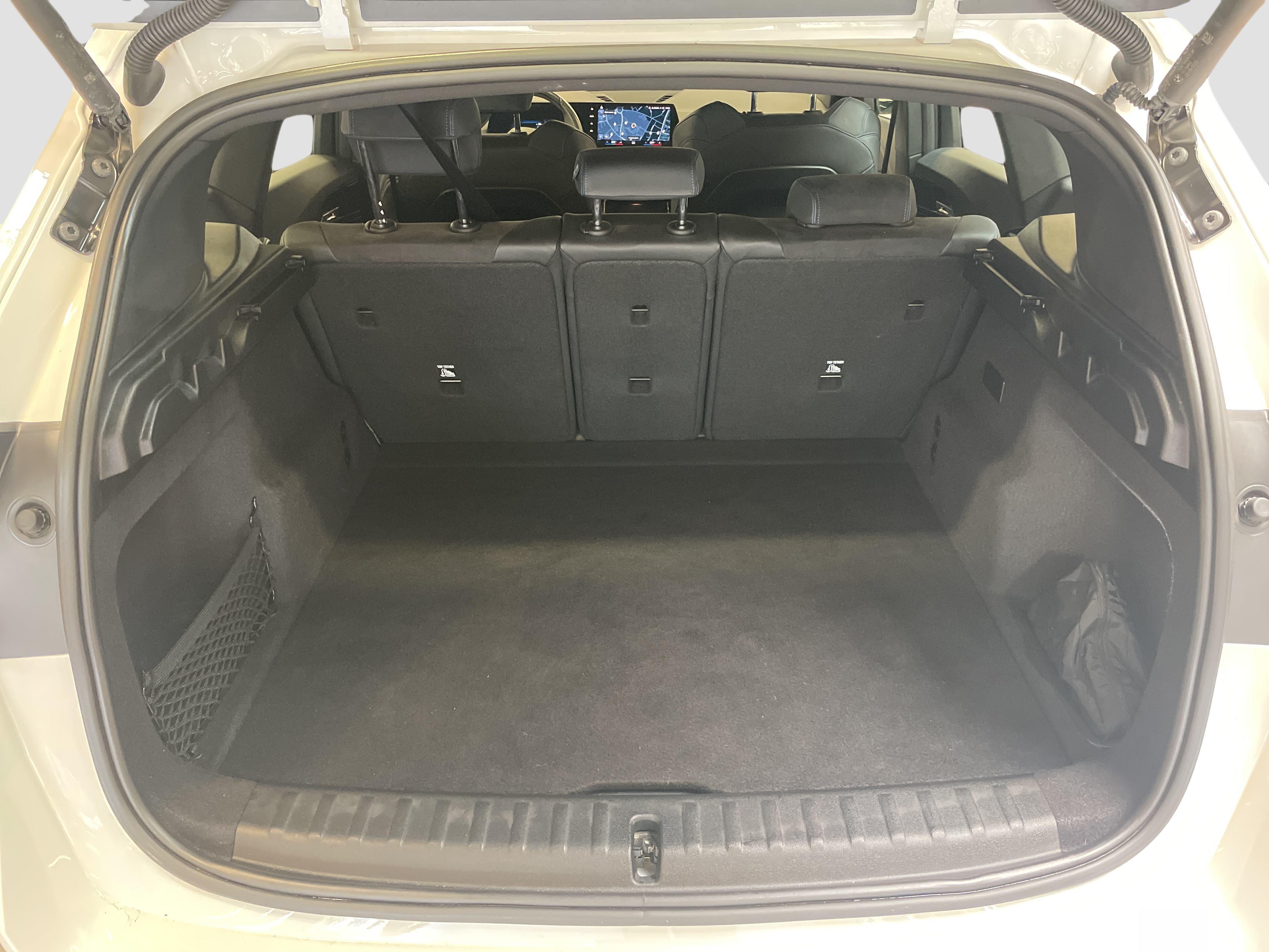 BMW iX1 – Bild 13