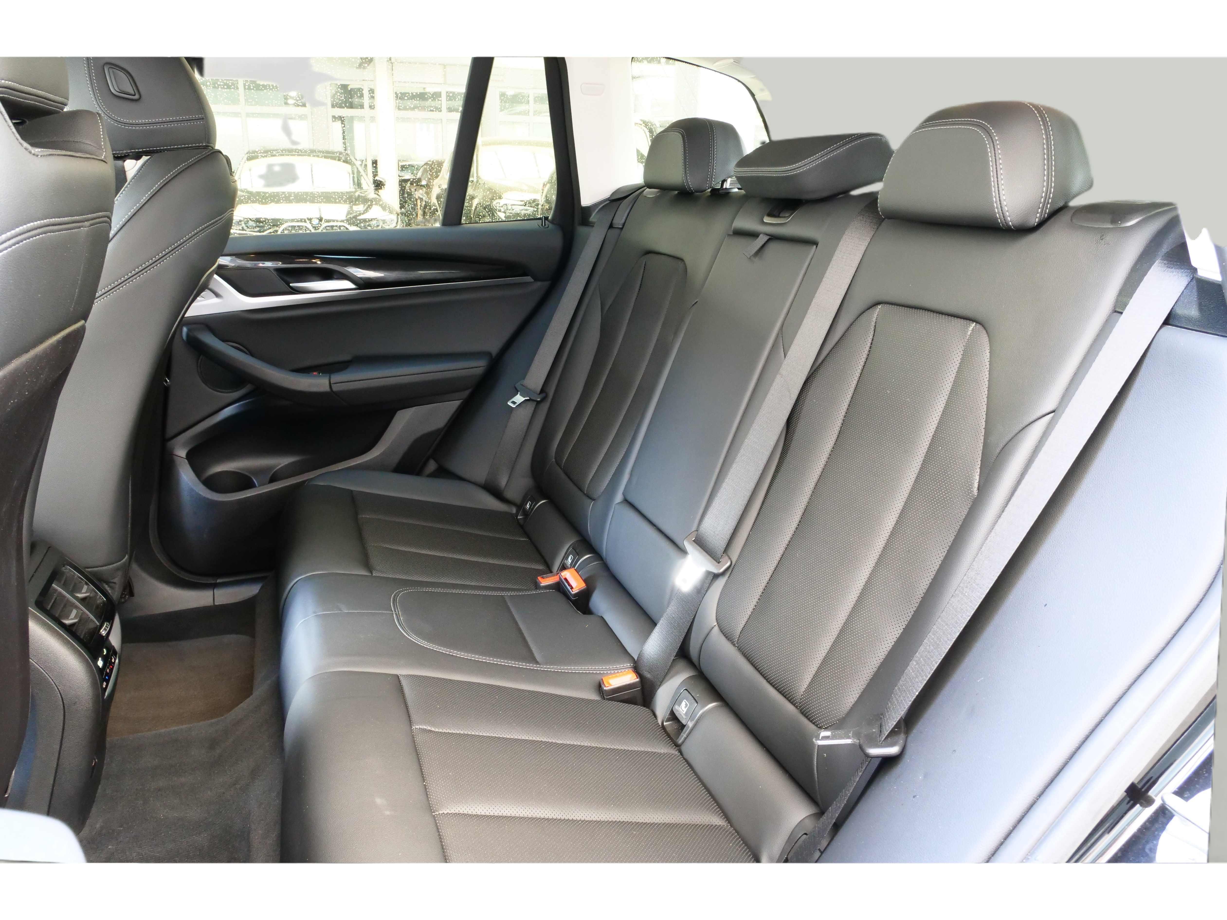 BMW X3 – Bild 18