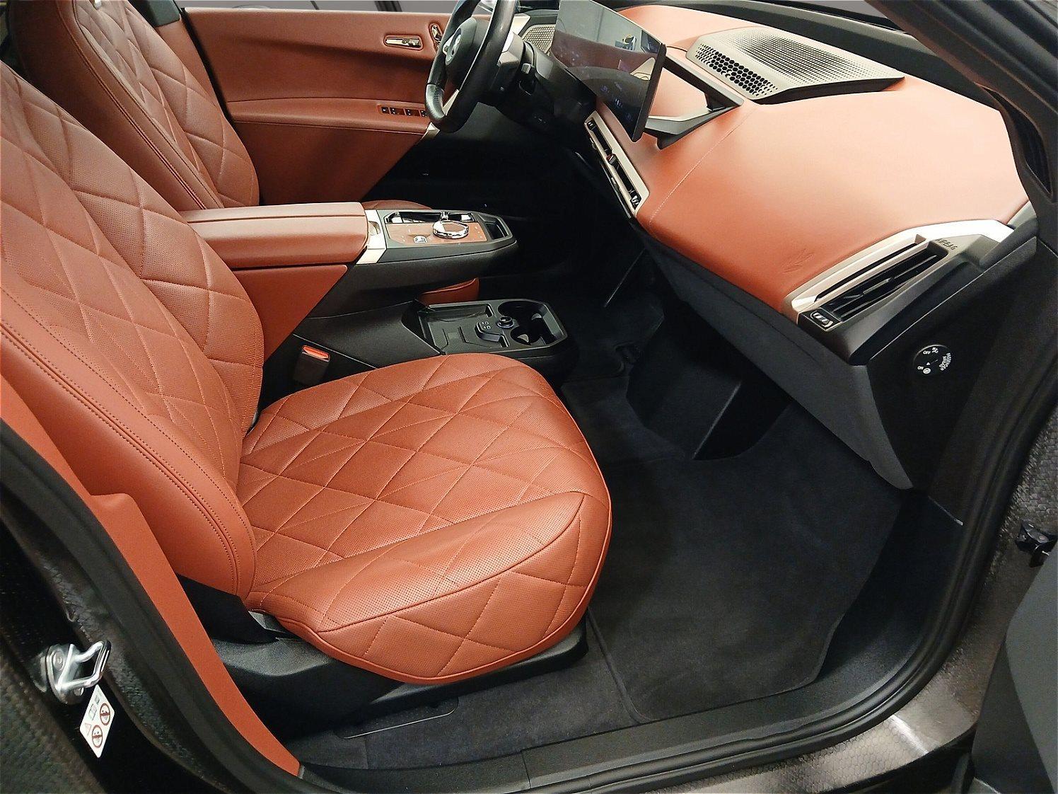 BMW iX – Bild 14