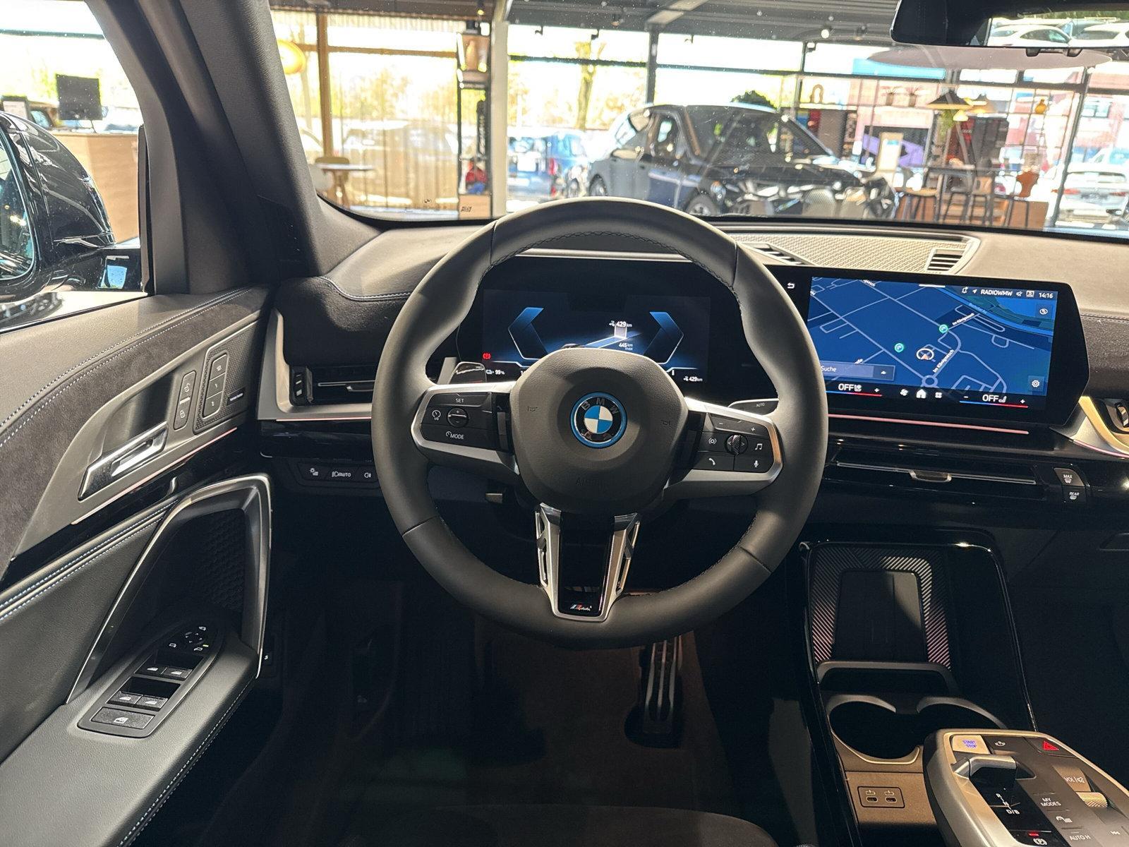 BMW iX2 – Bild 9