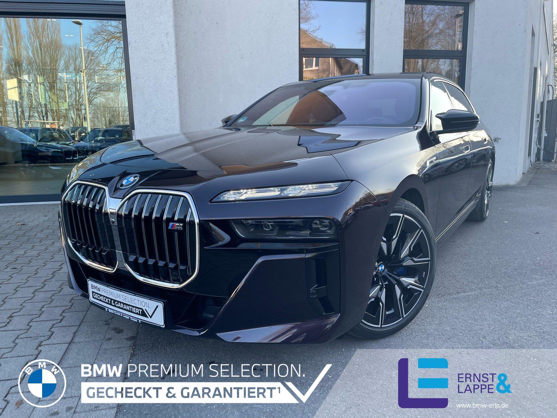 BMW i7