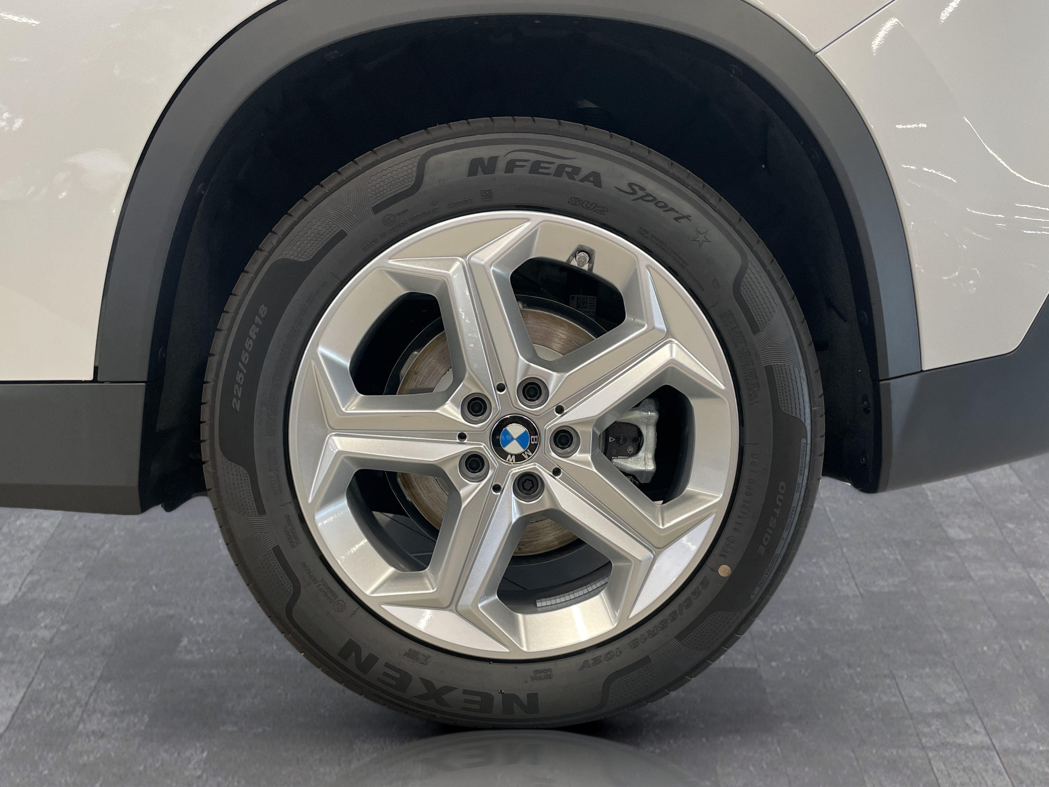 BMW iX1 – Bild 16