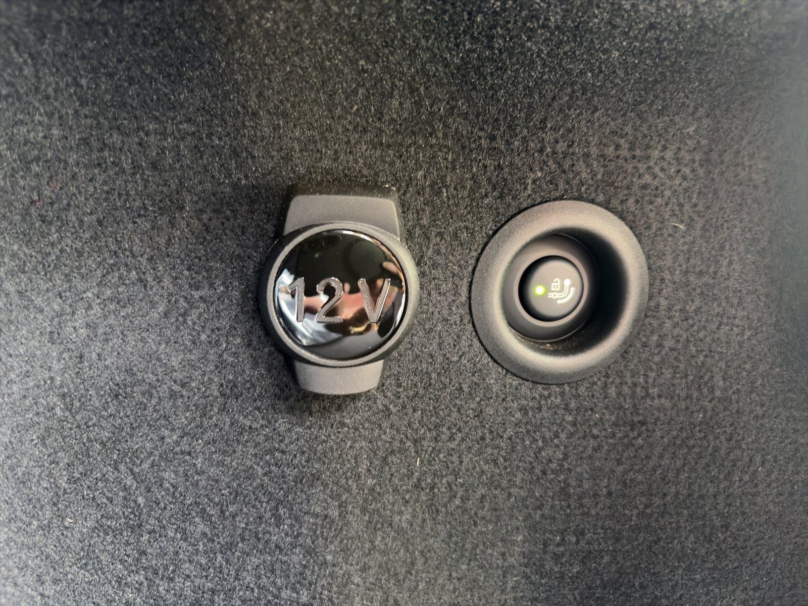 BMW iX1 – Bild 12
