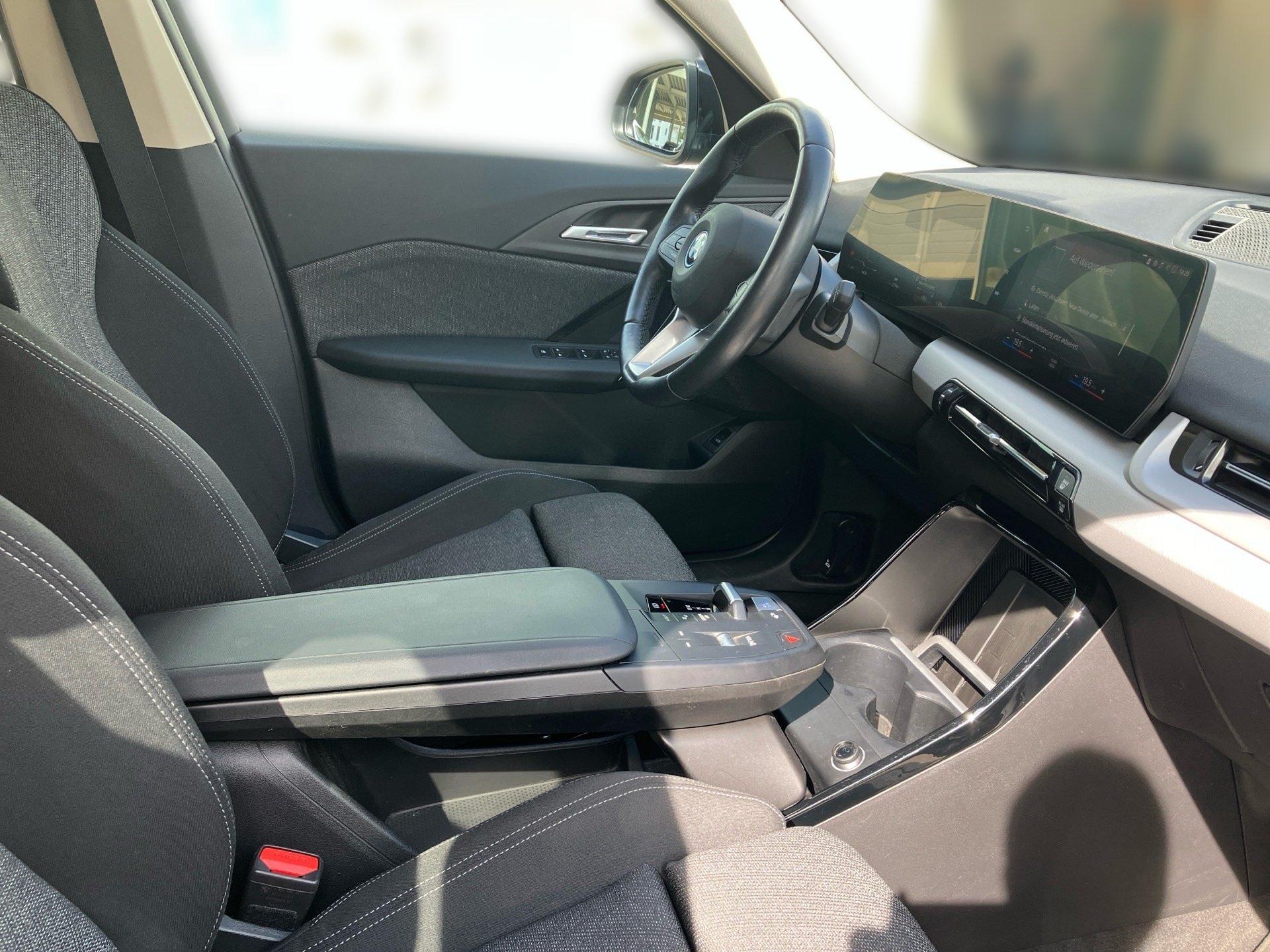 BMW iX1 – Bild 3