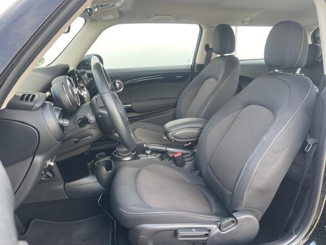 MINI Cooper 3-Türer – Bild 2