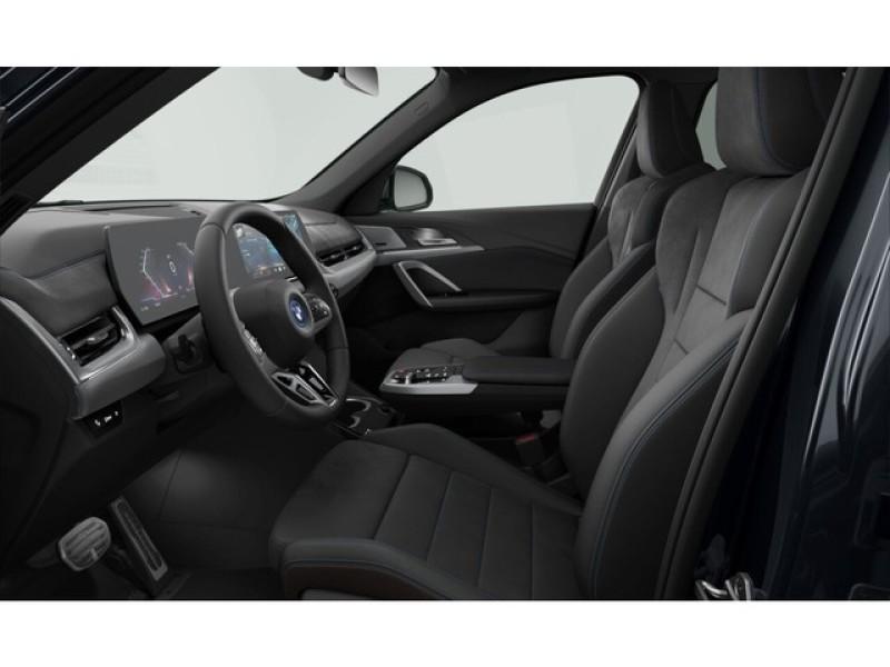 BMW iX1 – Bild 14