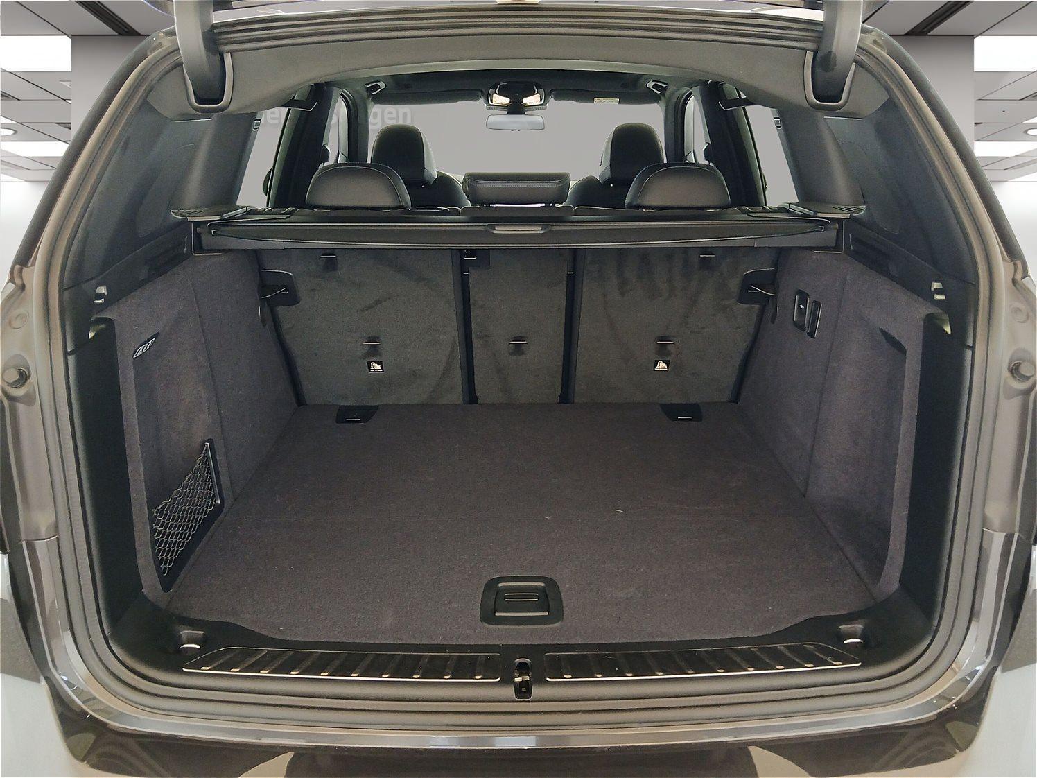 BMW iX3 – Bild 9