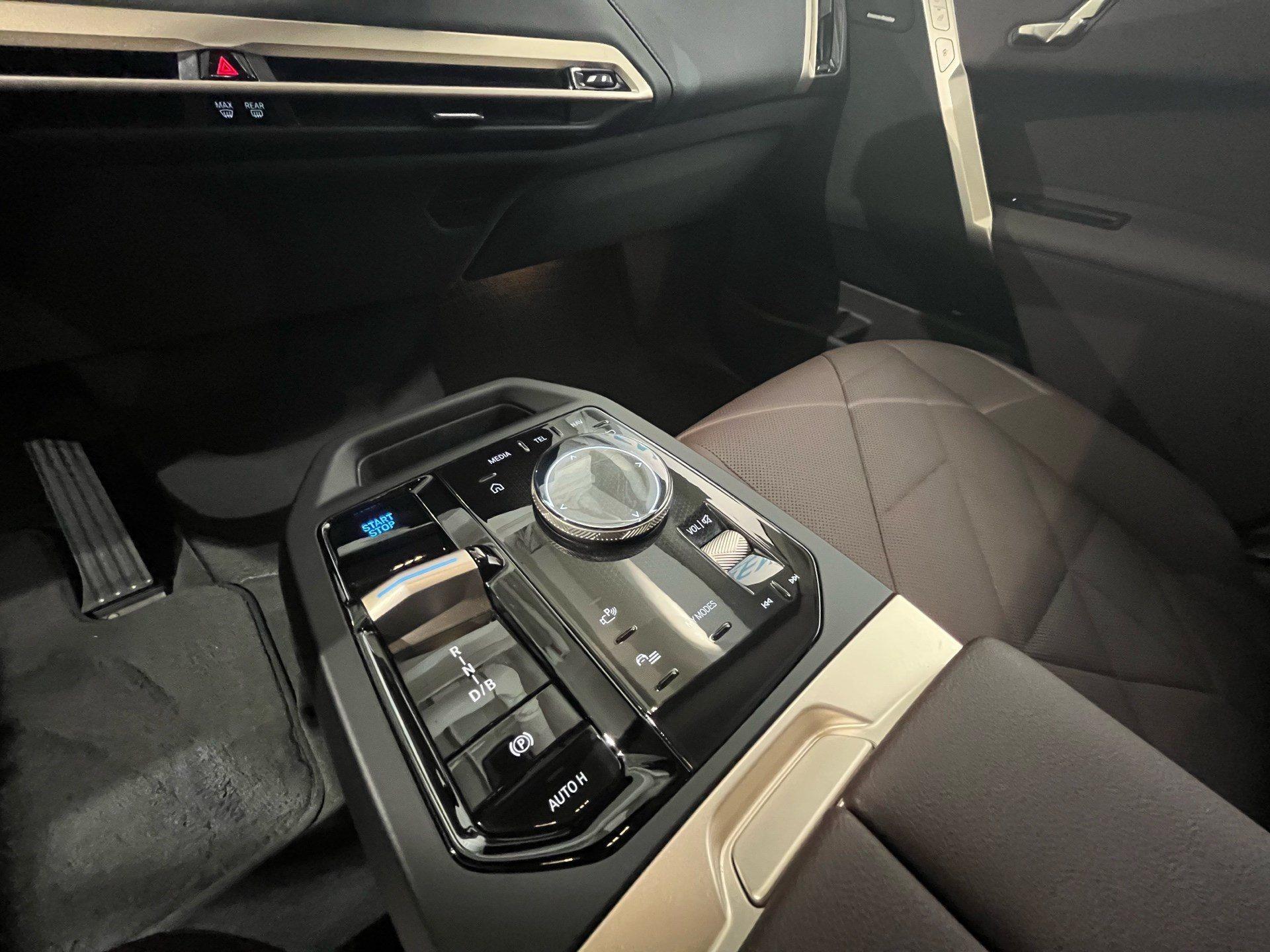 BMW iX – Bild 23