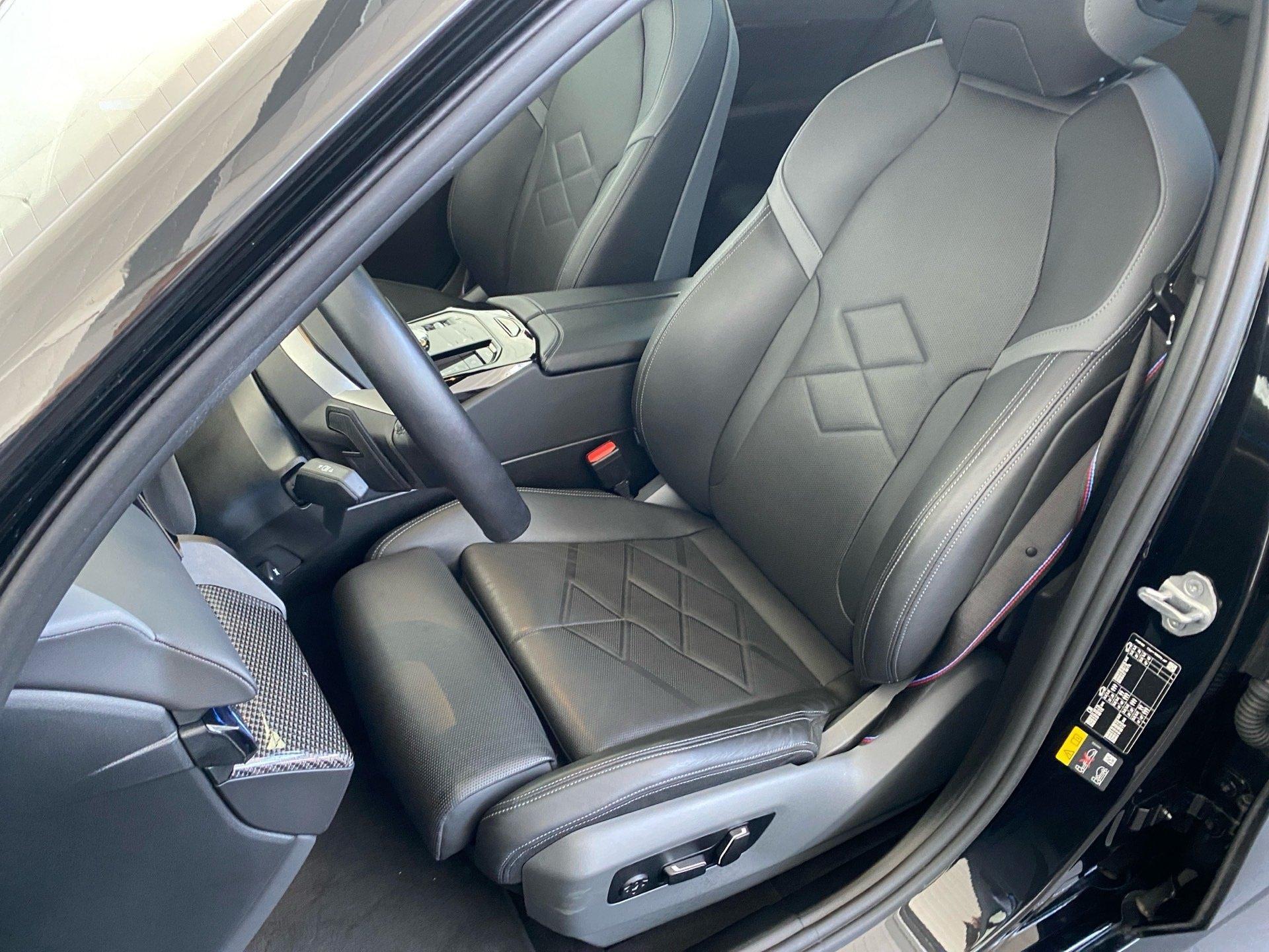 BMW i5 Touring – Bild 11