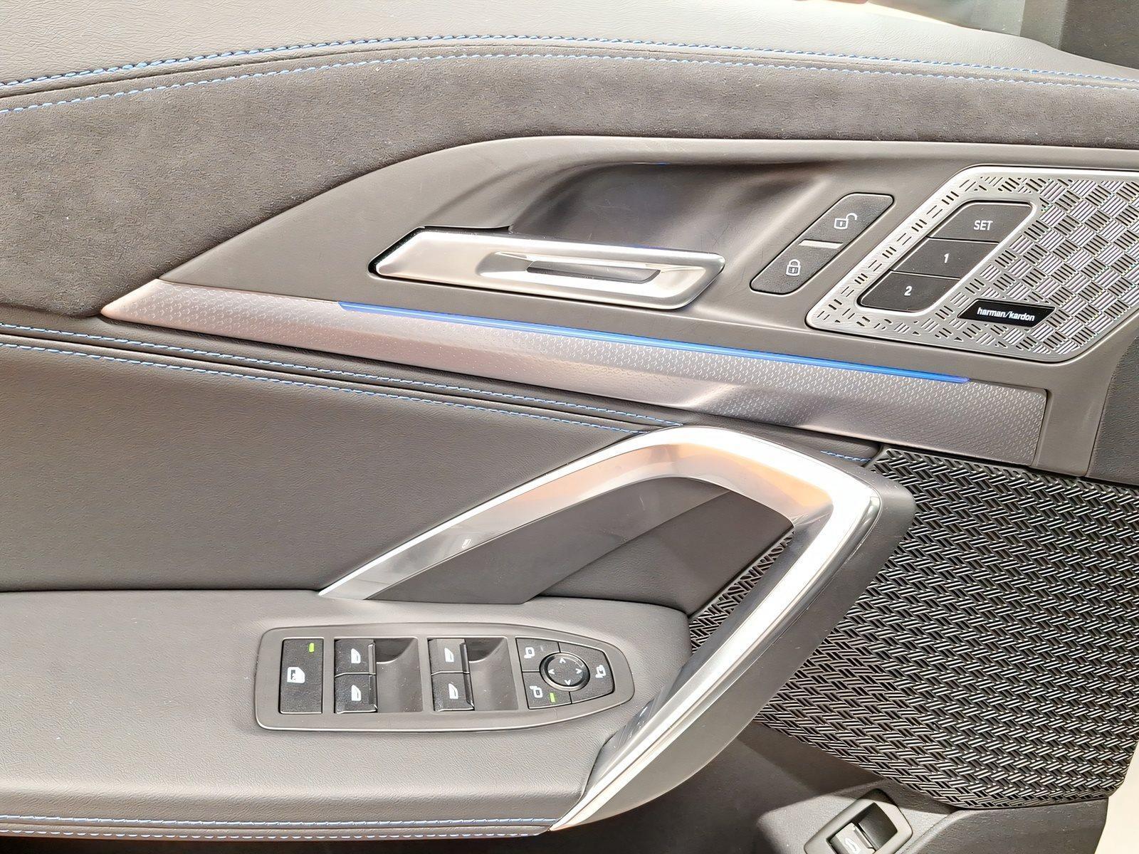 BMW iX2 – Bild 11