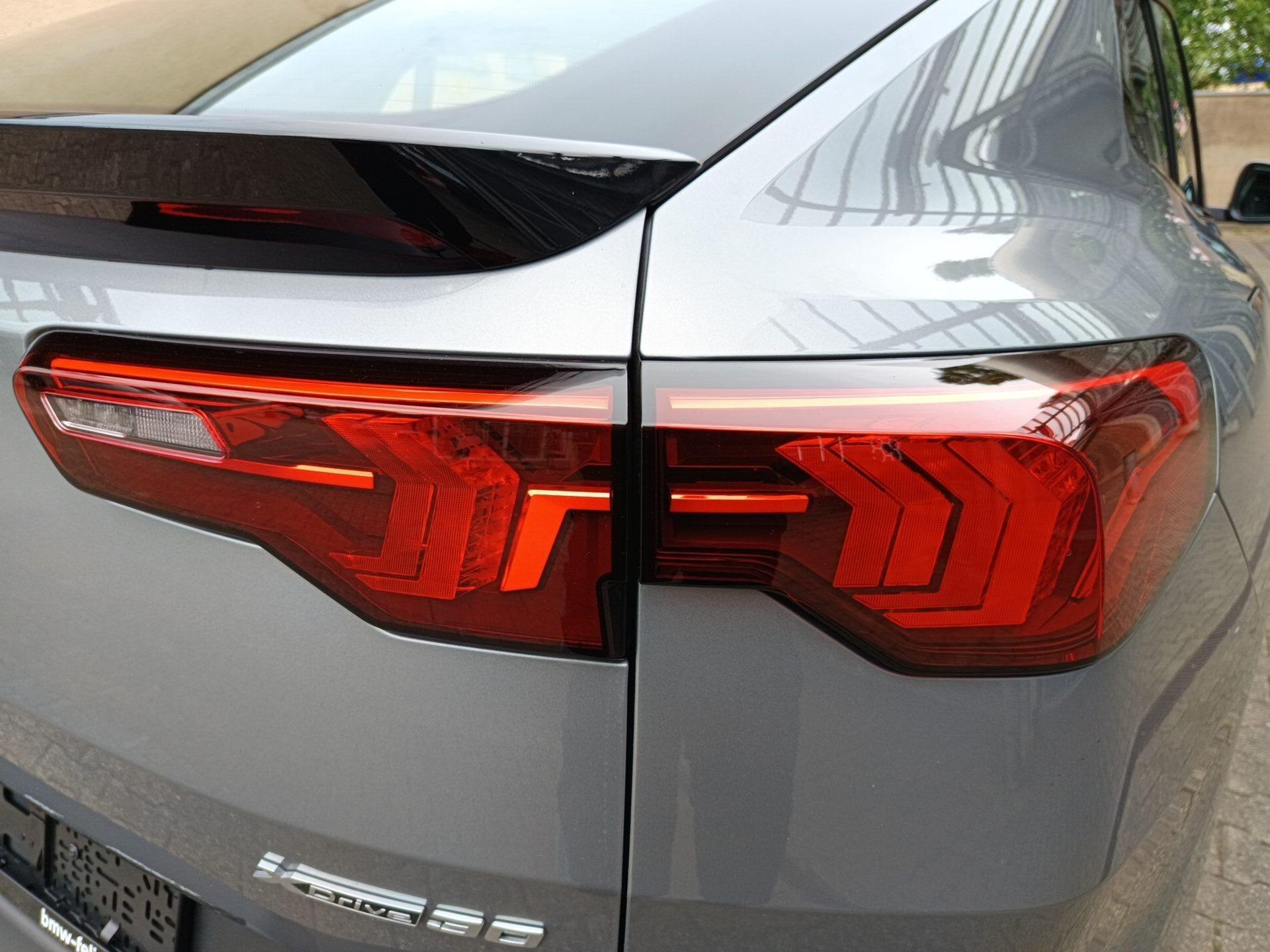 BMW iX2 – Bild 17
