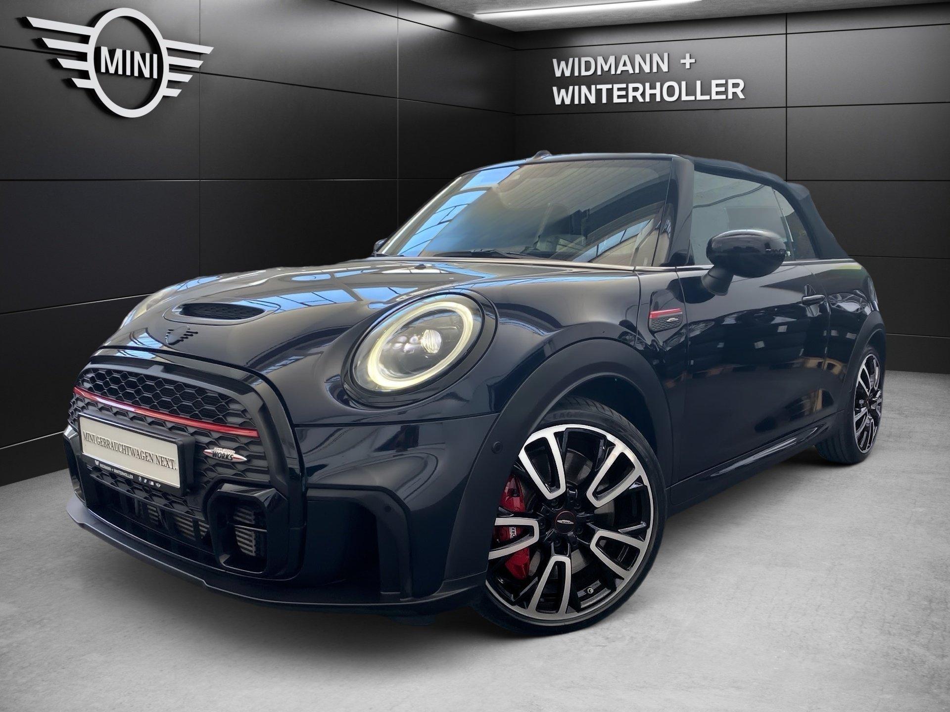 MINI John 2023