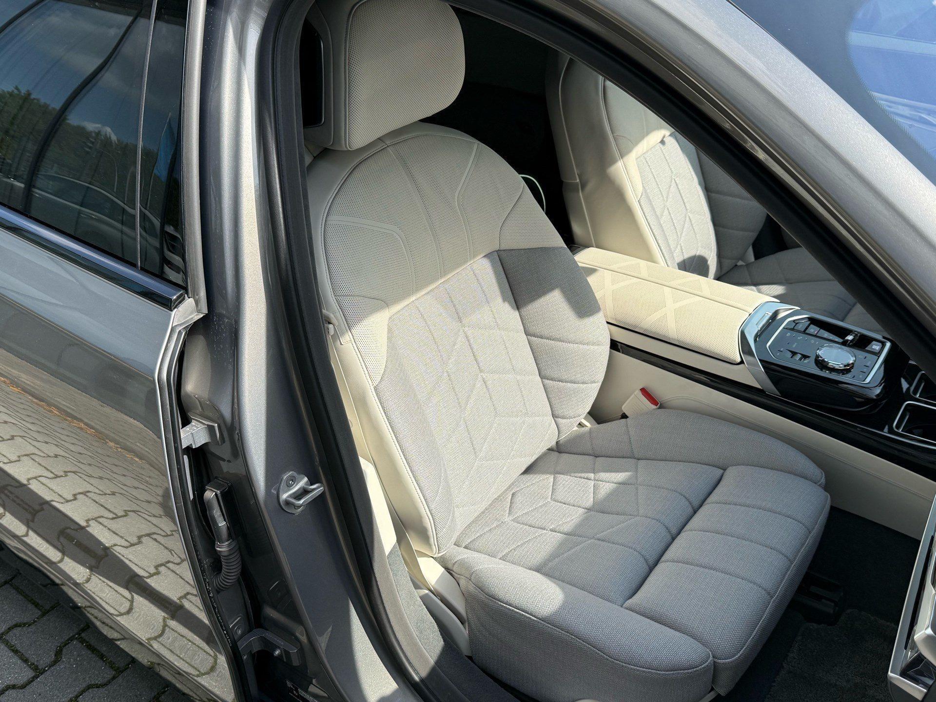 BMW 7er – Bild 23