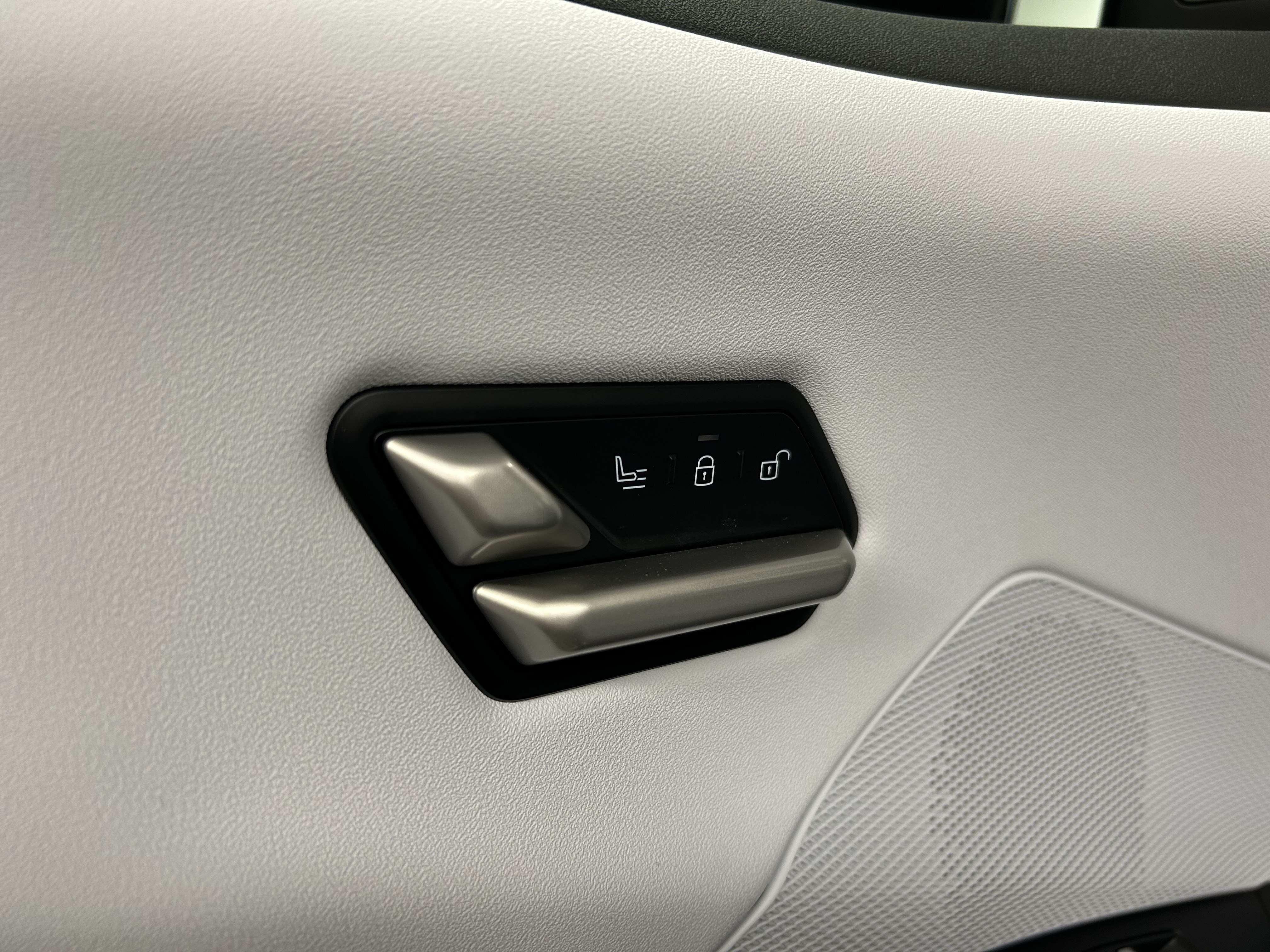 BMW iX3 – Bild 19