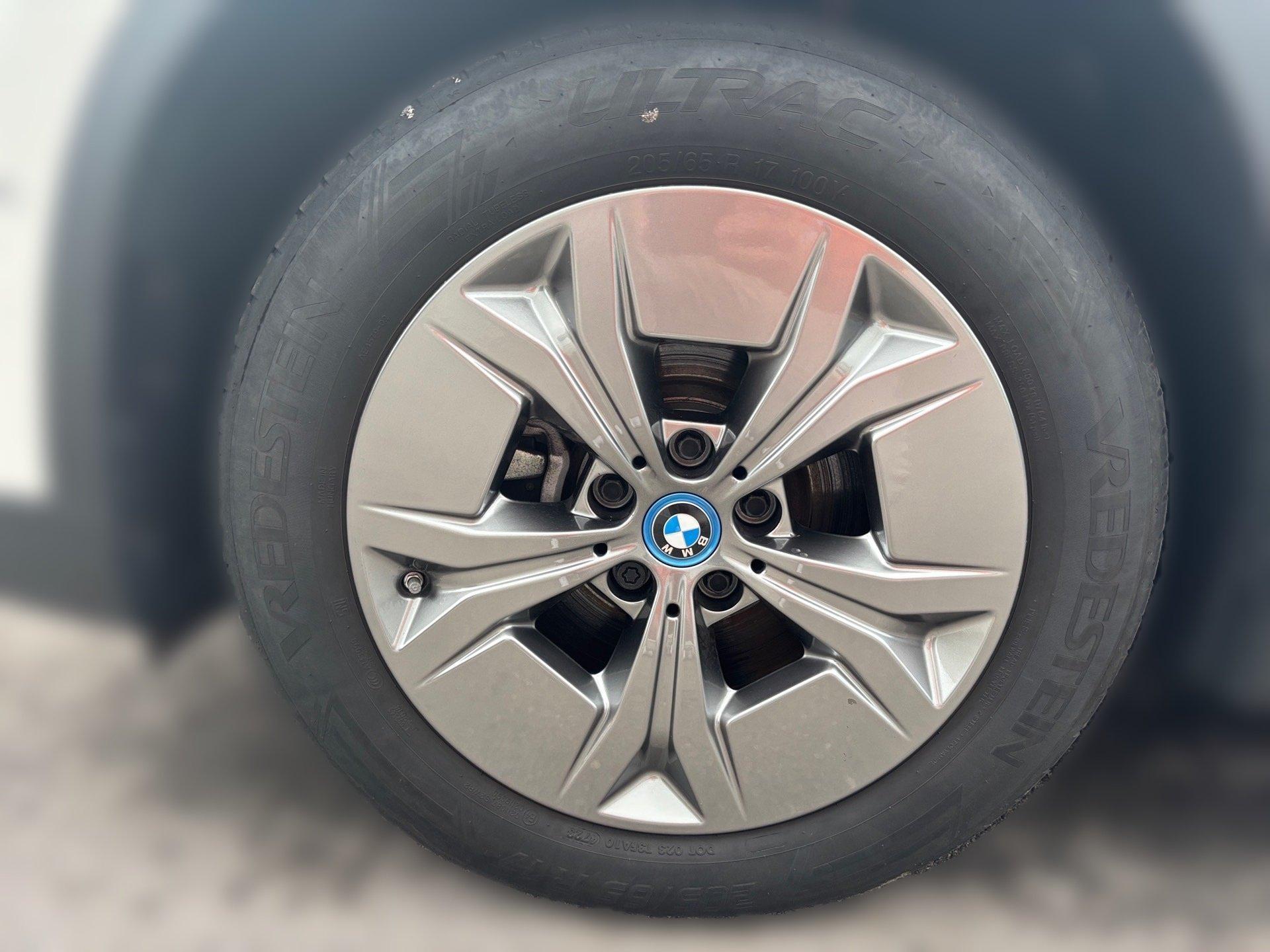 BMW iX1 – Bild 6